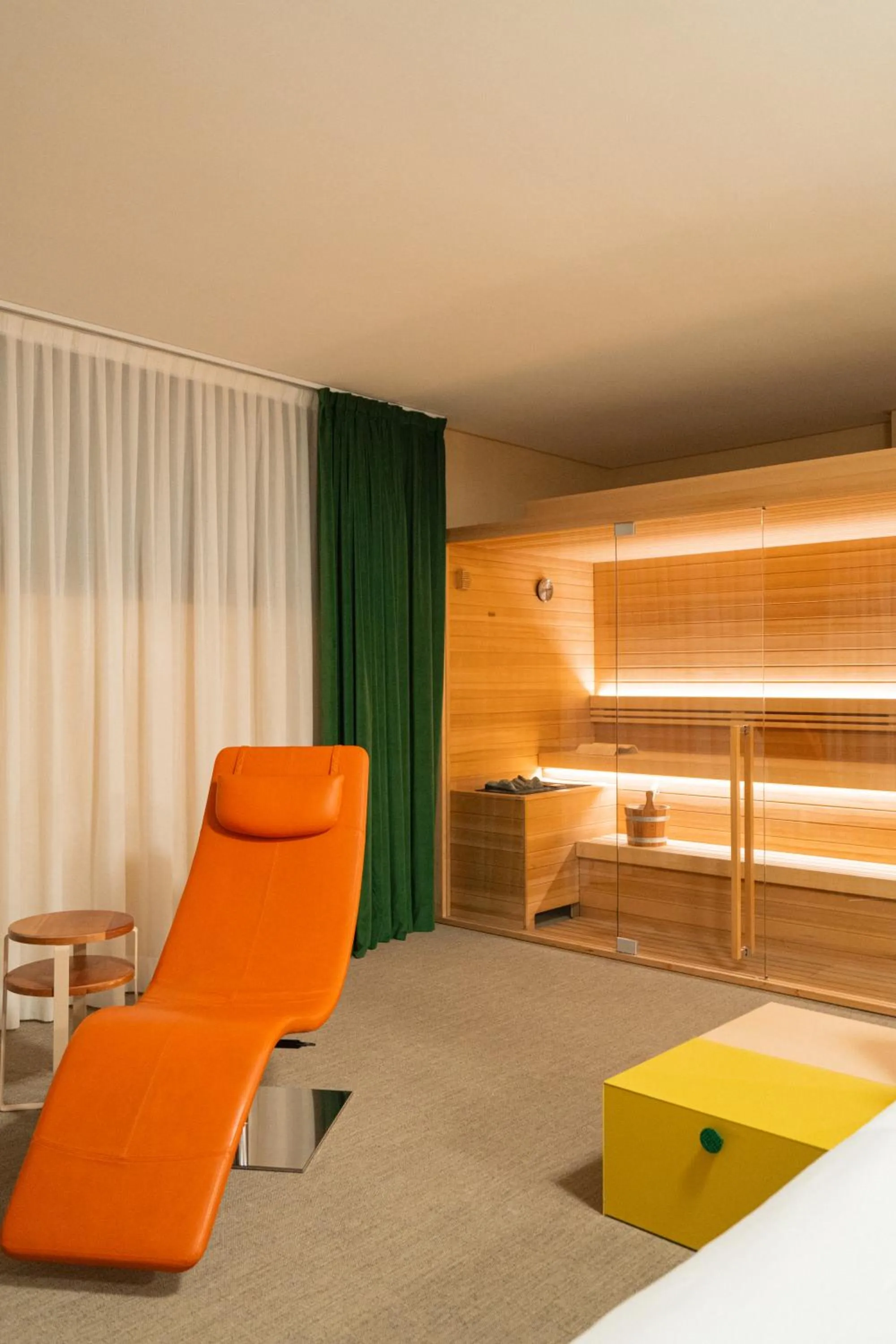 Sauna, Bed in OMAMA Hotel