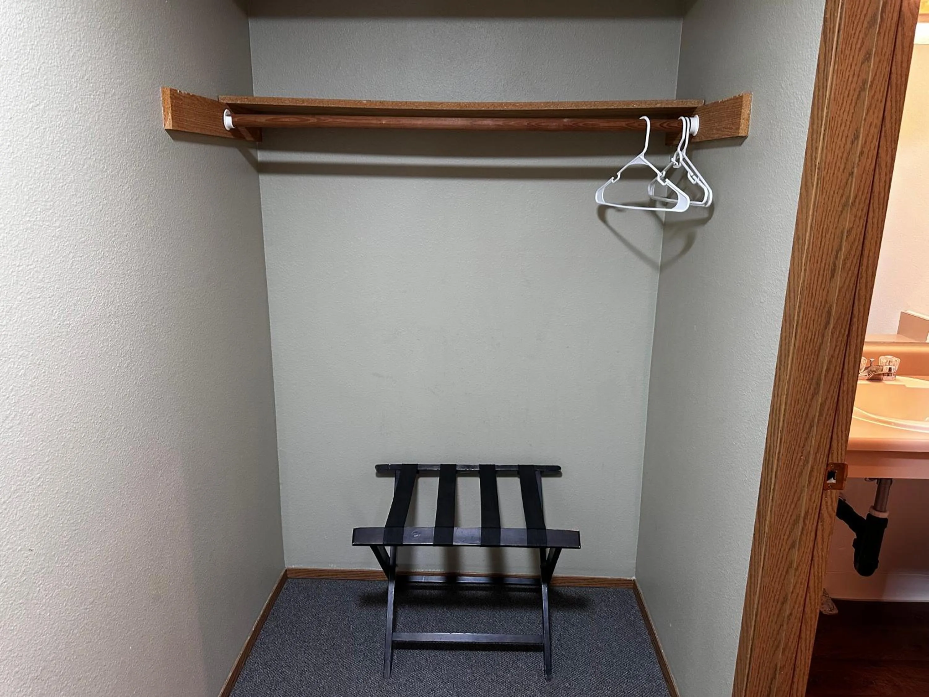 Bedroom in Packwood Lodge & Cabins