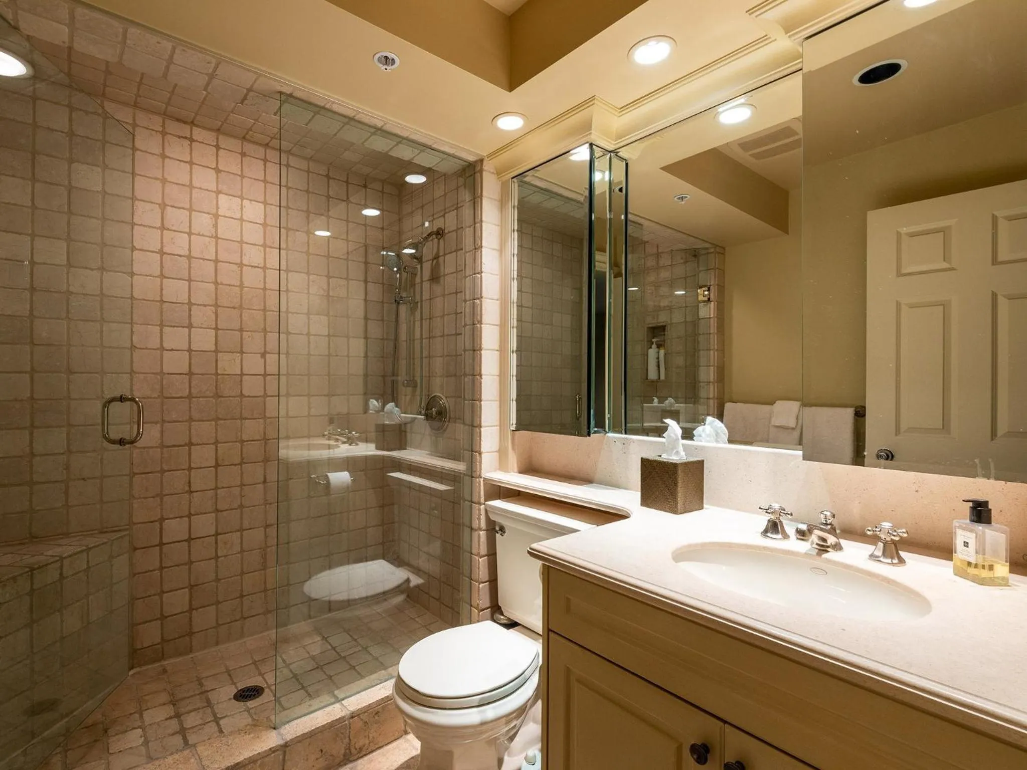 Shower in Gibbons Life Accommodations