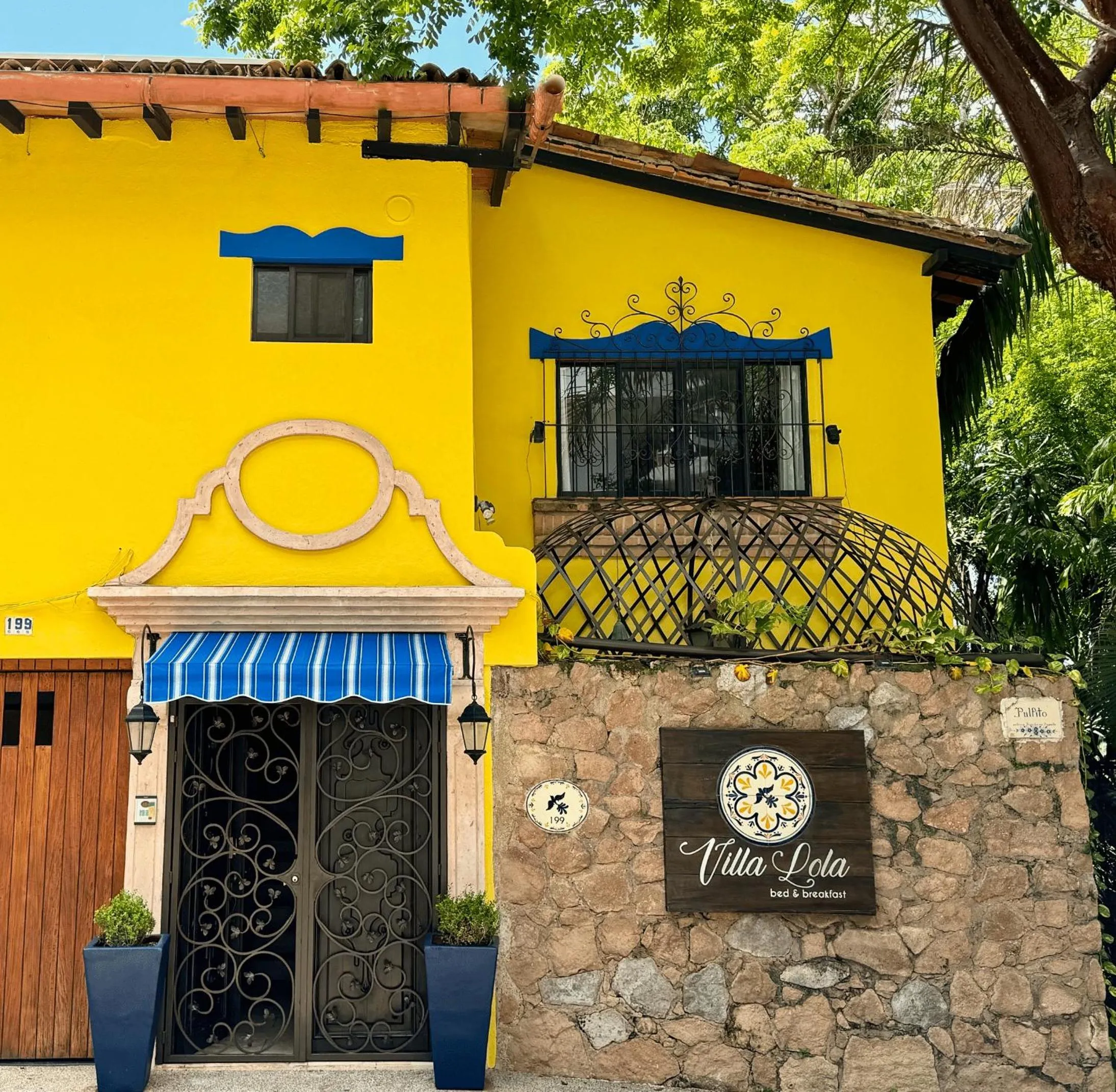 Property building in Villa Lola - Adults Only