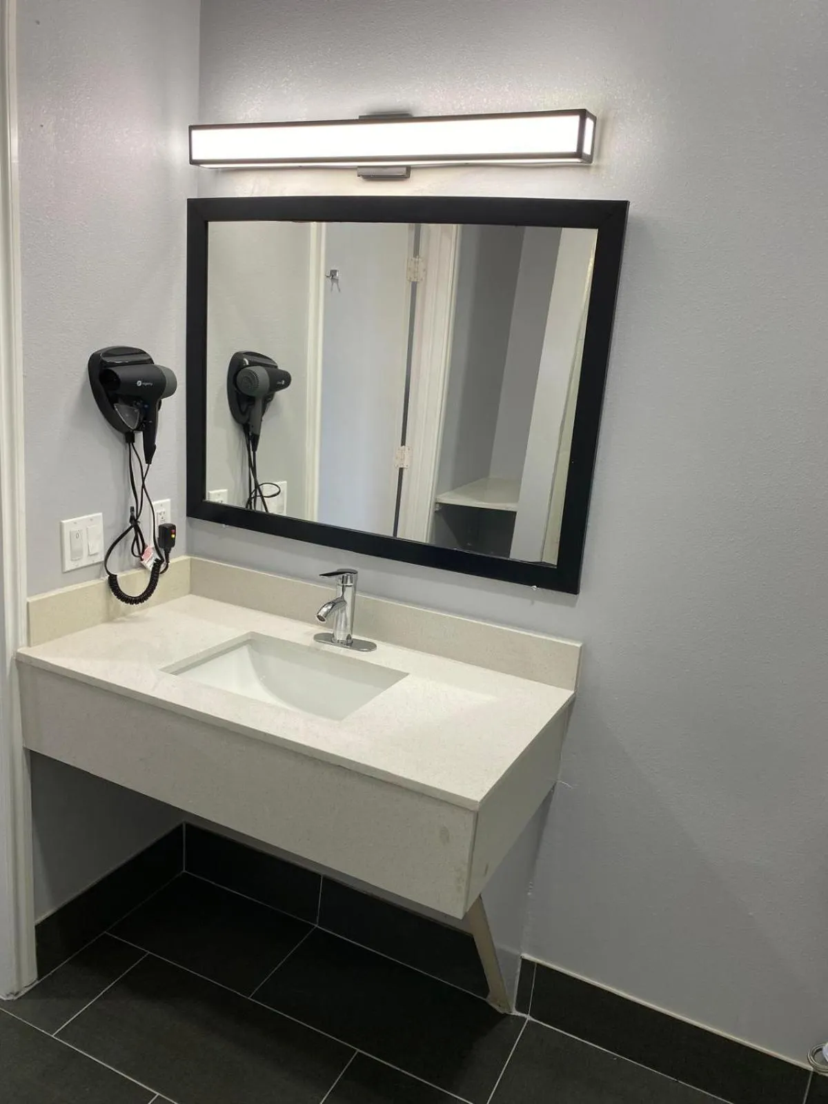 Airway Inn - IAH Airport