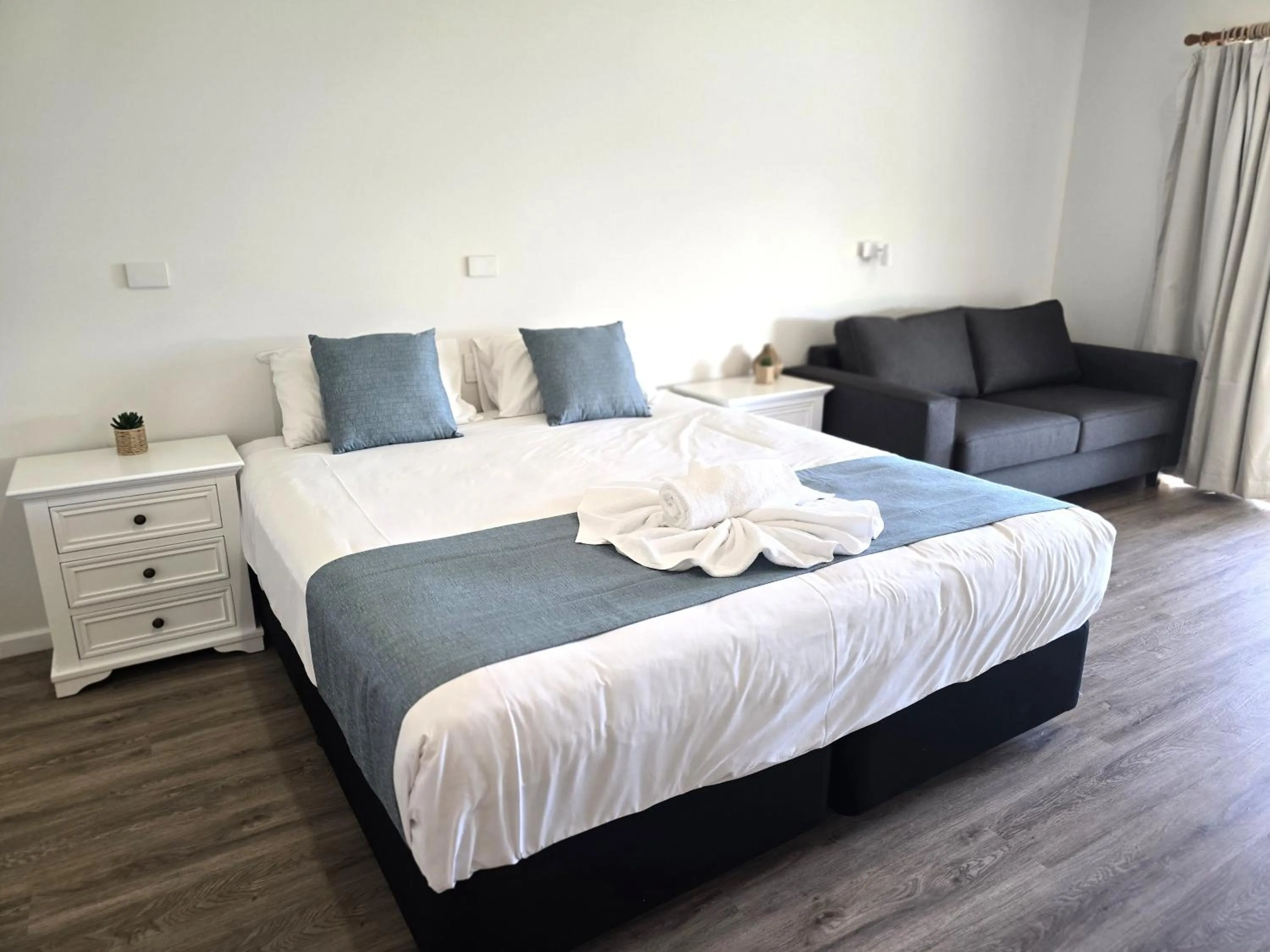 Bedroom, Bed in Denmark Scenic Tourist Park