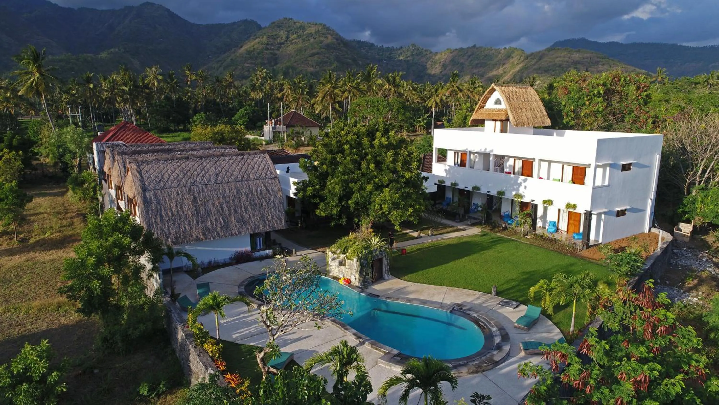 Pool view in Bunga Laut Bungalow