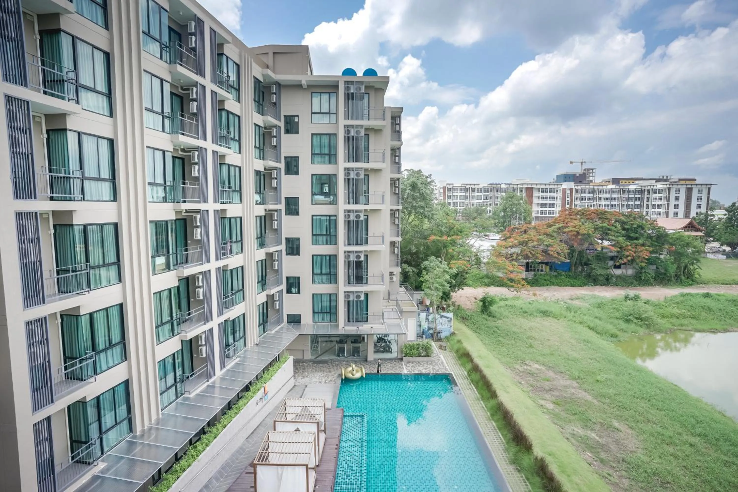 Pool view in Brique Hotel Chiangmai