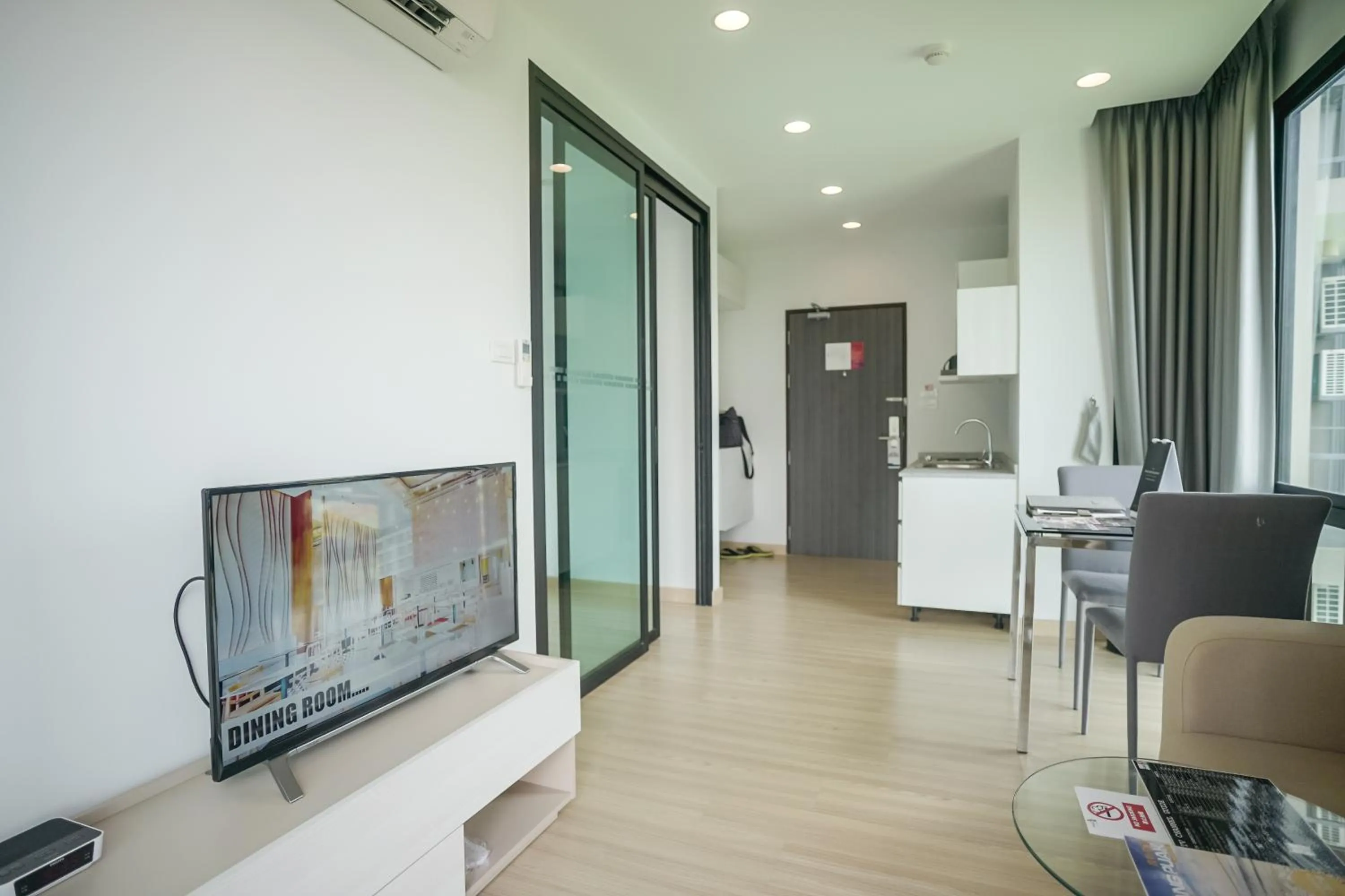 TV and multimedia in Brique Hotel Chiangmai