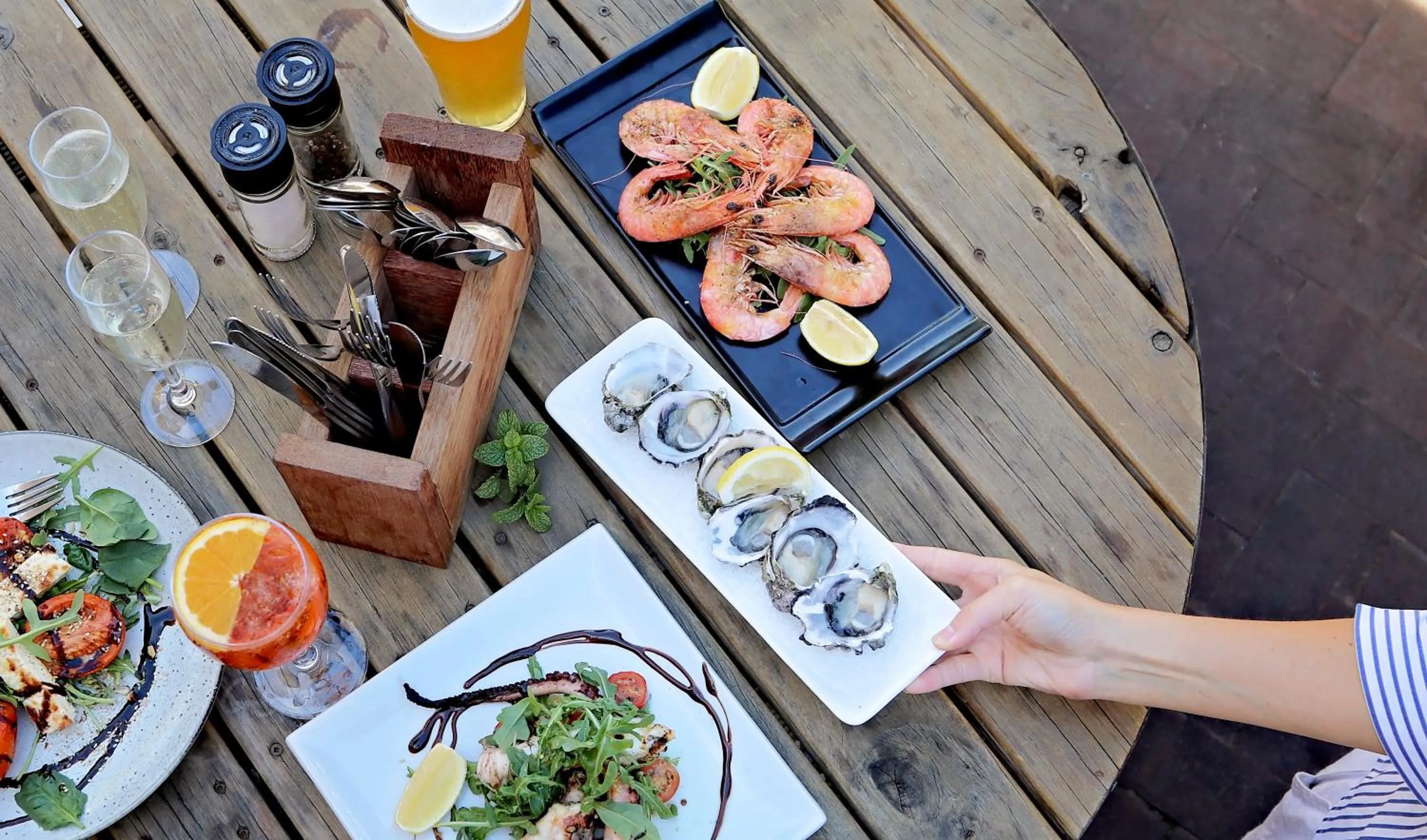 Restaurant/places to eat in Caledonian Inn