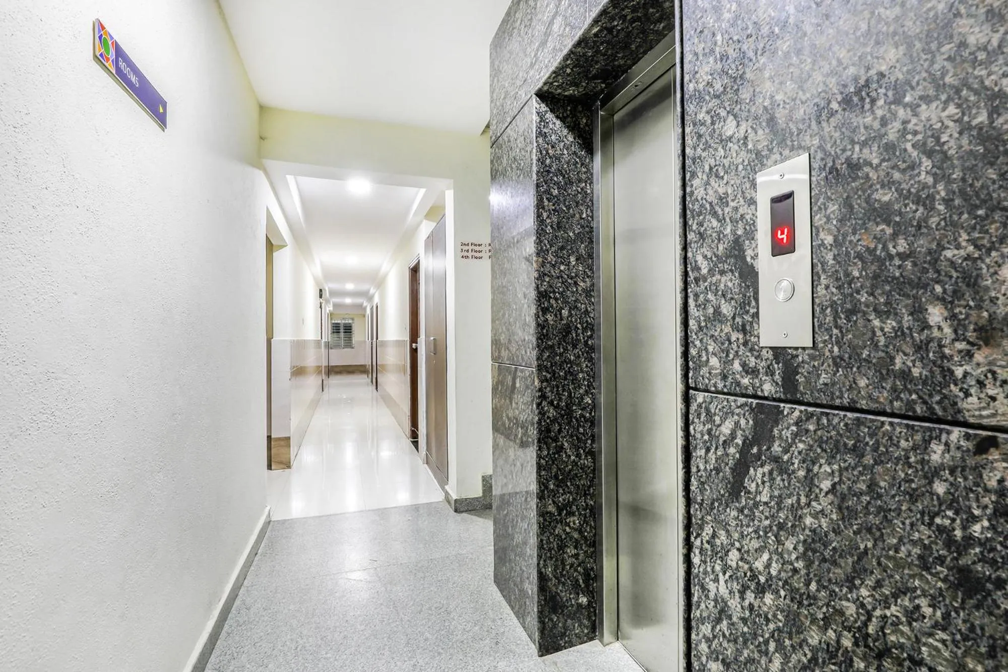 Lobby or reception in FabHotel RMS Comforts - Nr Yeshwantpur Railway Station