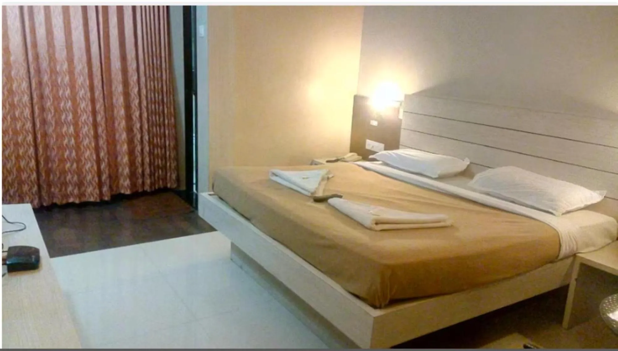 Hotel Sham Suman, Kolhapur- Opposite To Mahalaxmi Temple