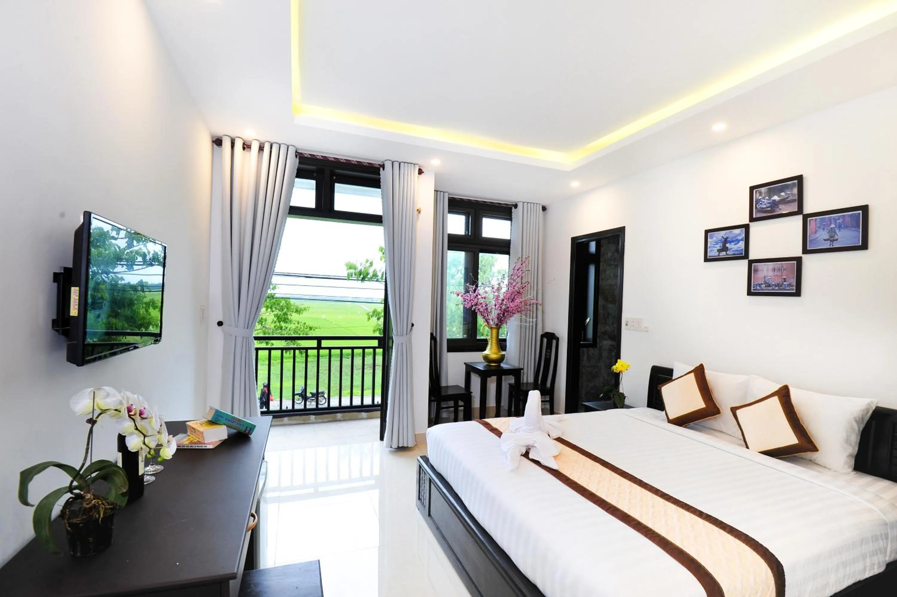TV and multimedia, Bed in Hoi An Bali Homestay