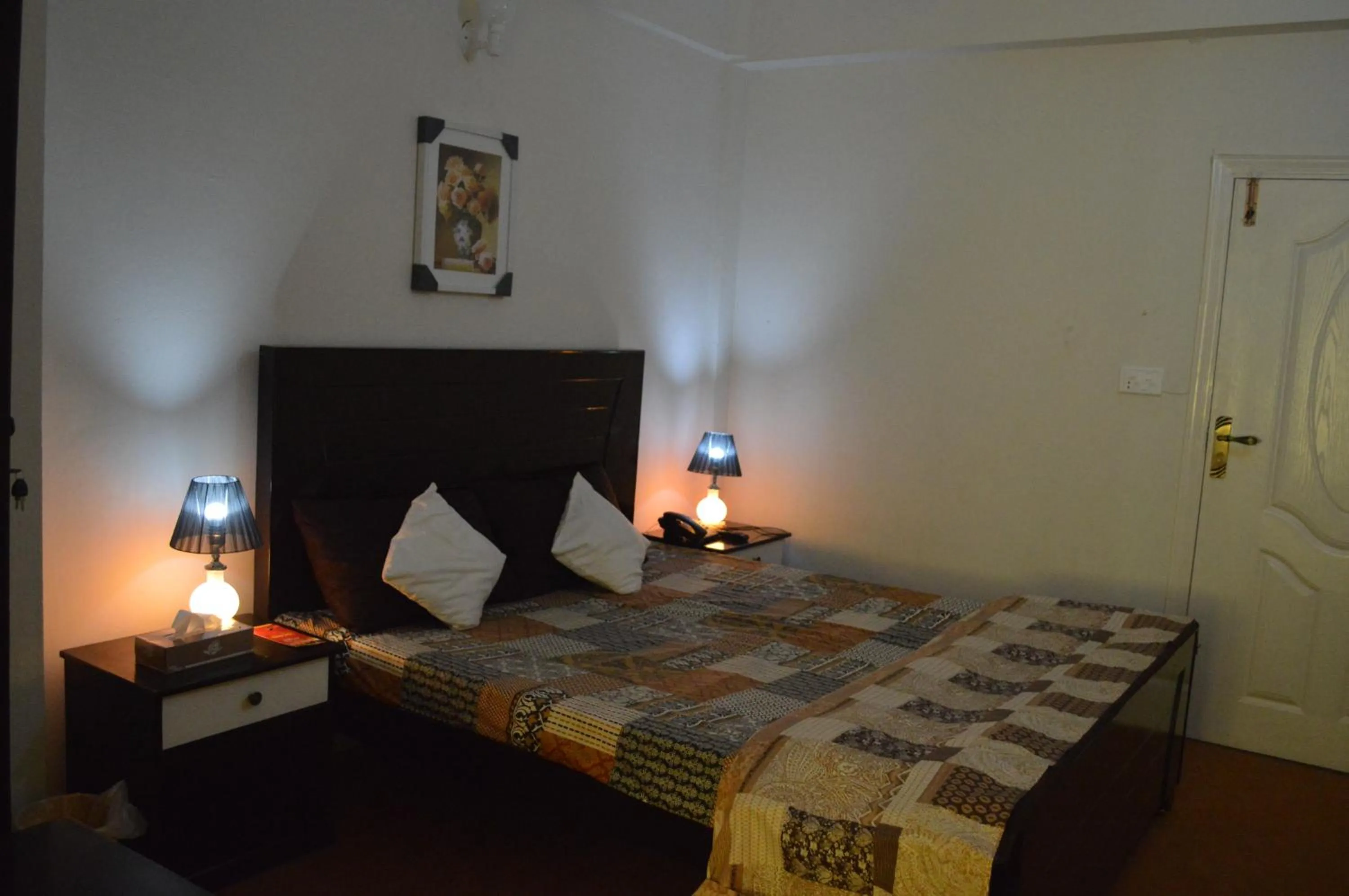 Living room, Bed in Stargaze Hotel & Apartment