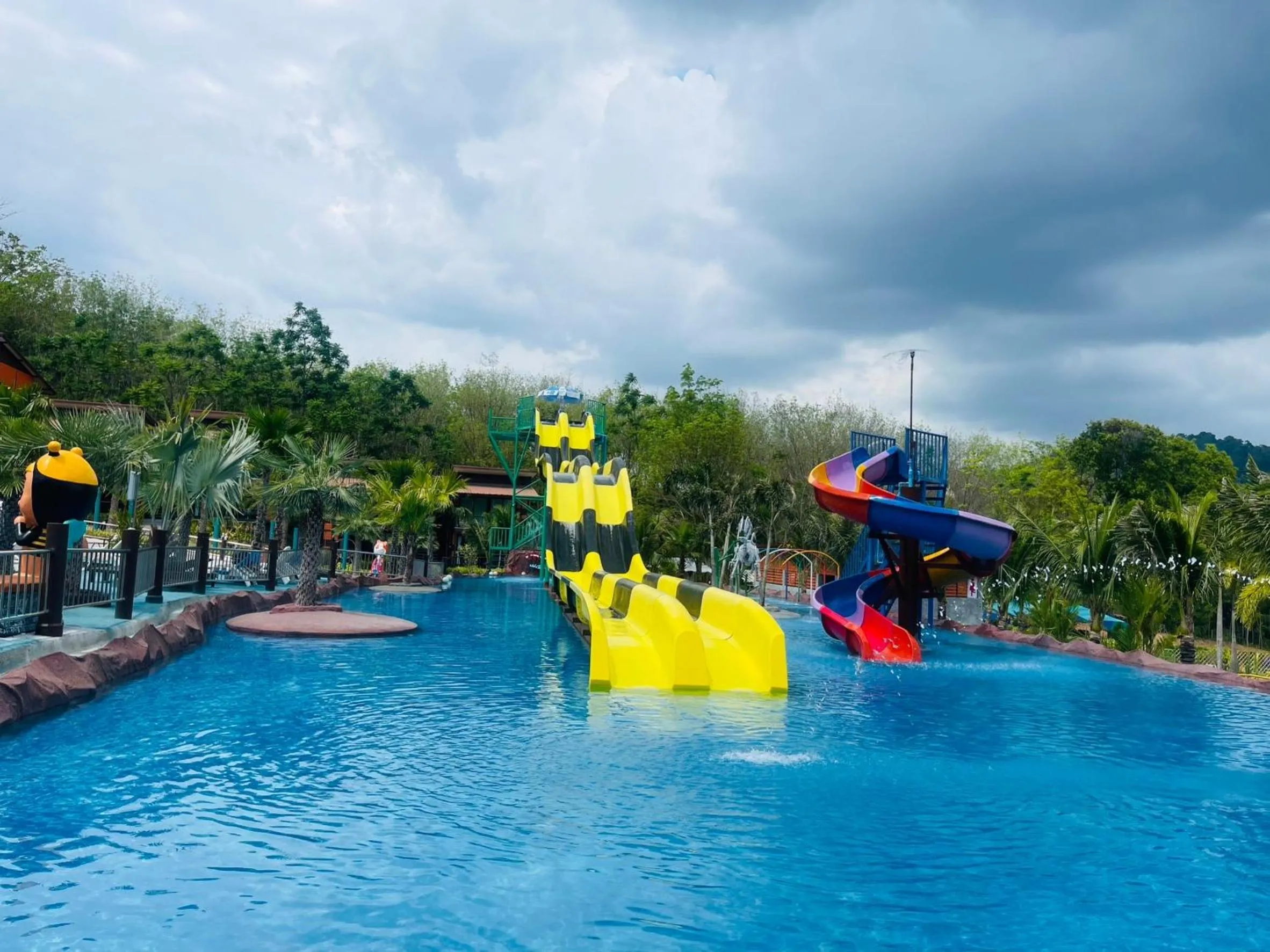 Aqua park in Chomview Resort