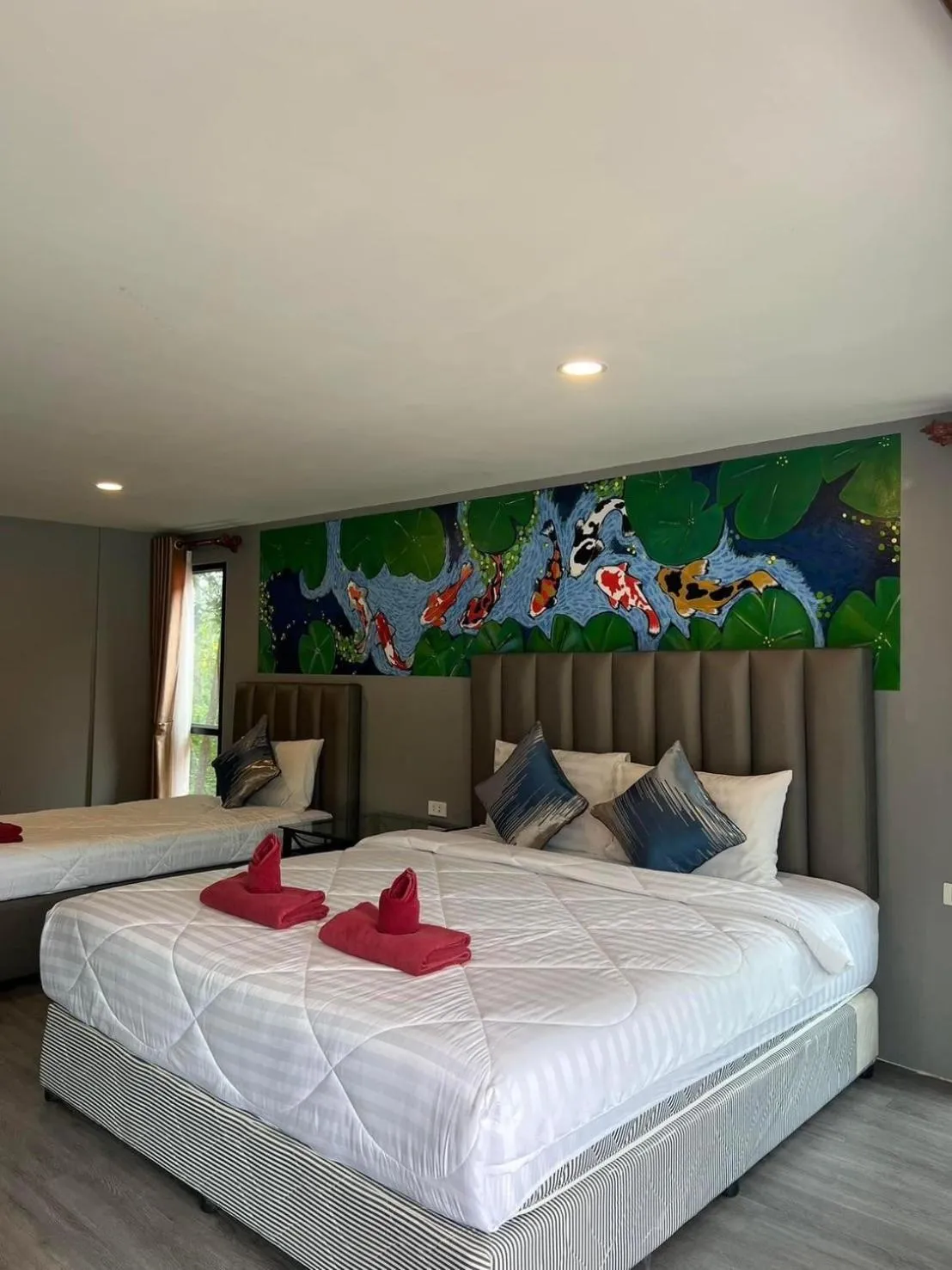 Bedroom, Bed in Chomview Resort