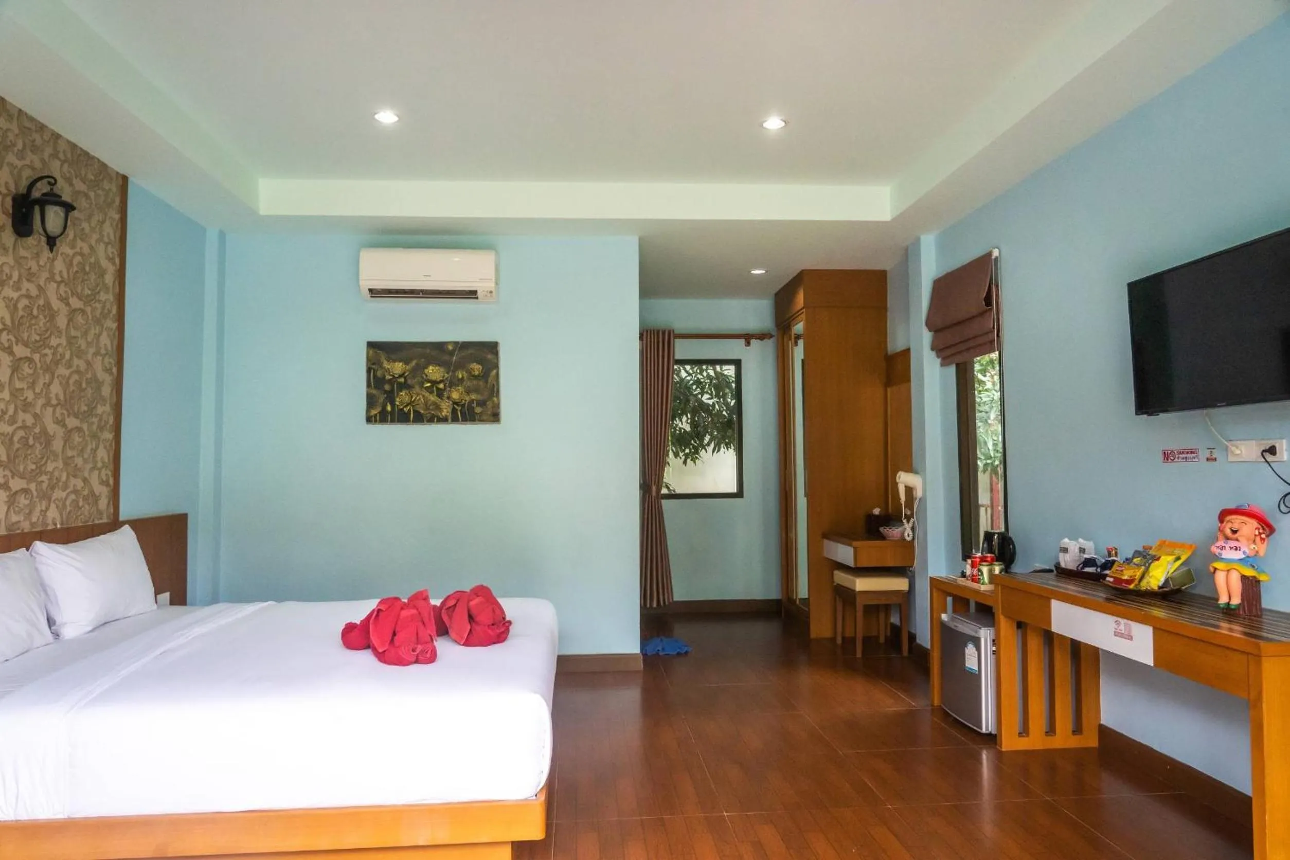 TV and multimedia, Bed in Chomview Resort