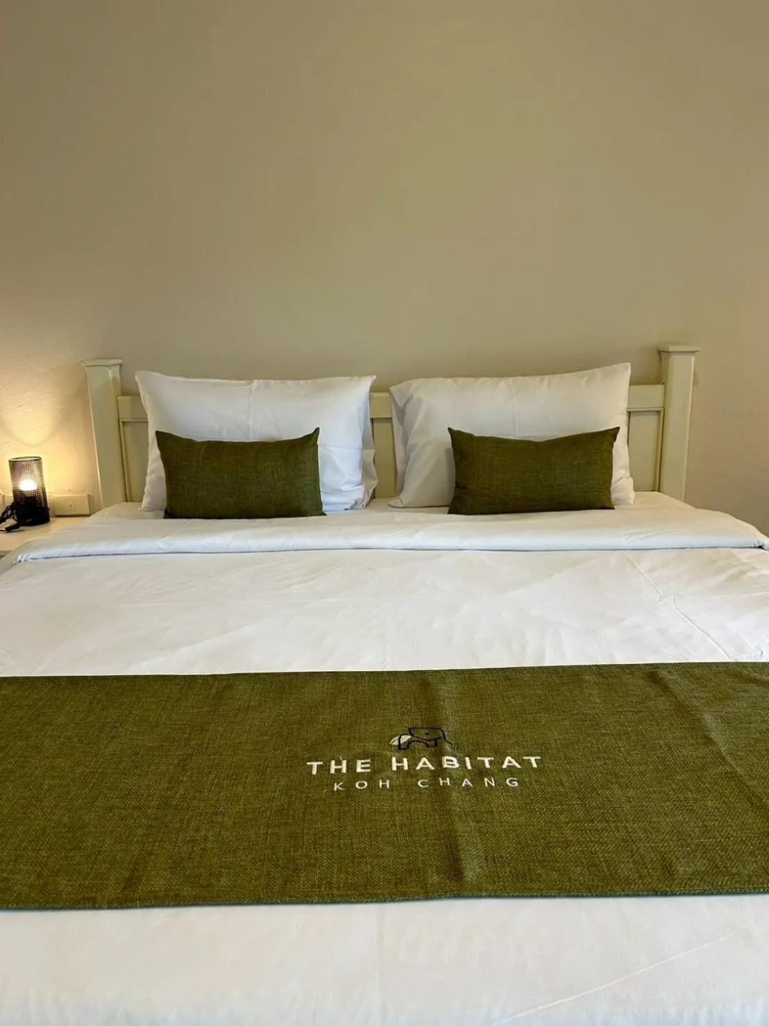 Bedroom, Bed in THE HABITAT Koh Chang - VJ Island View