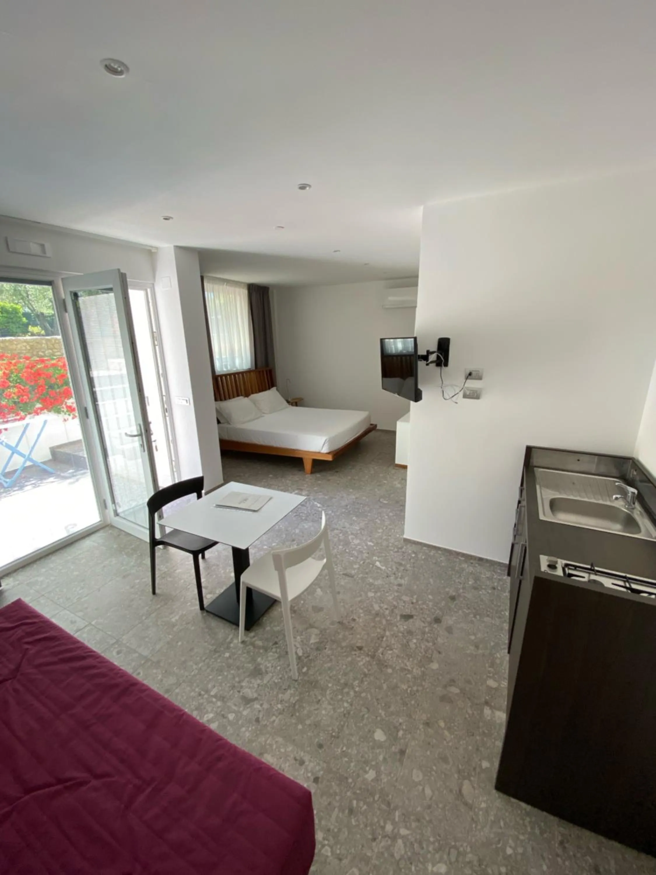 Kitchen or kitchenette in Hotel Torre Santamaria Resort