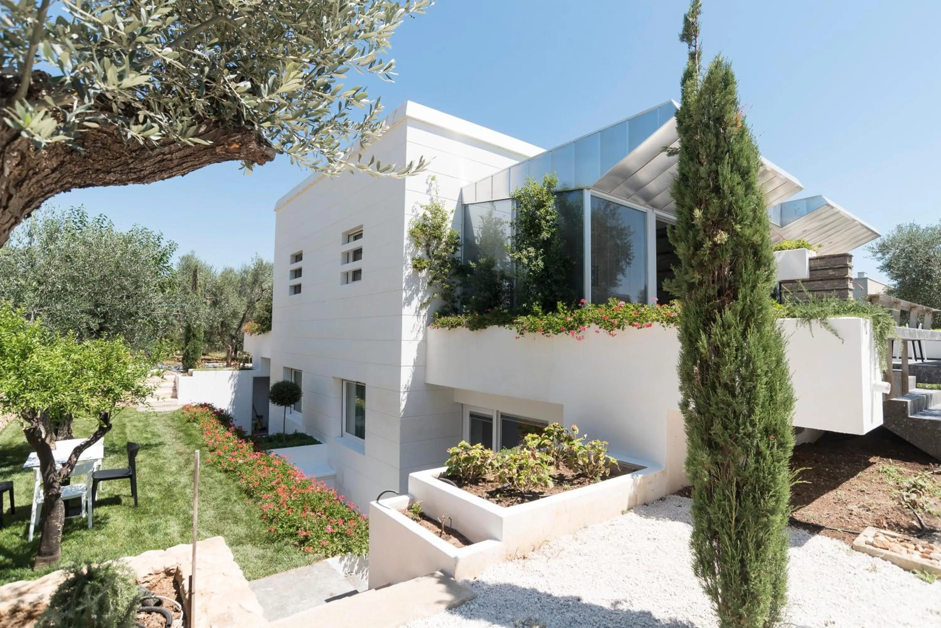 Property building in Hotel Torre Santamaria Resort