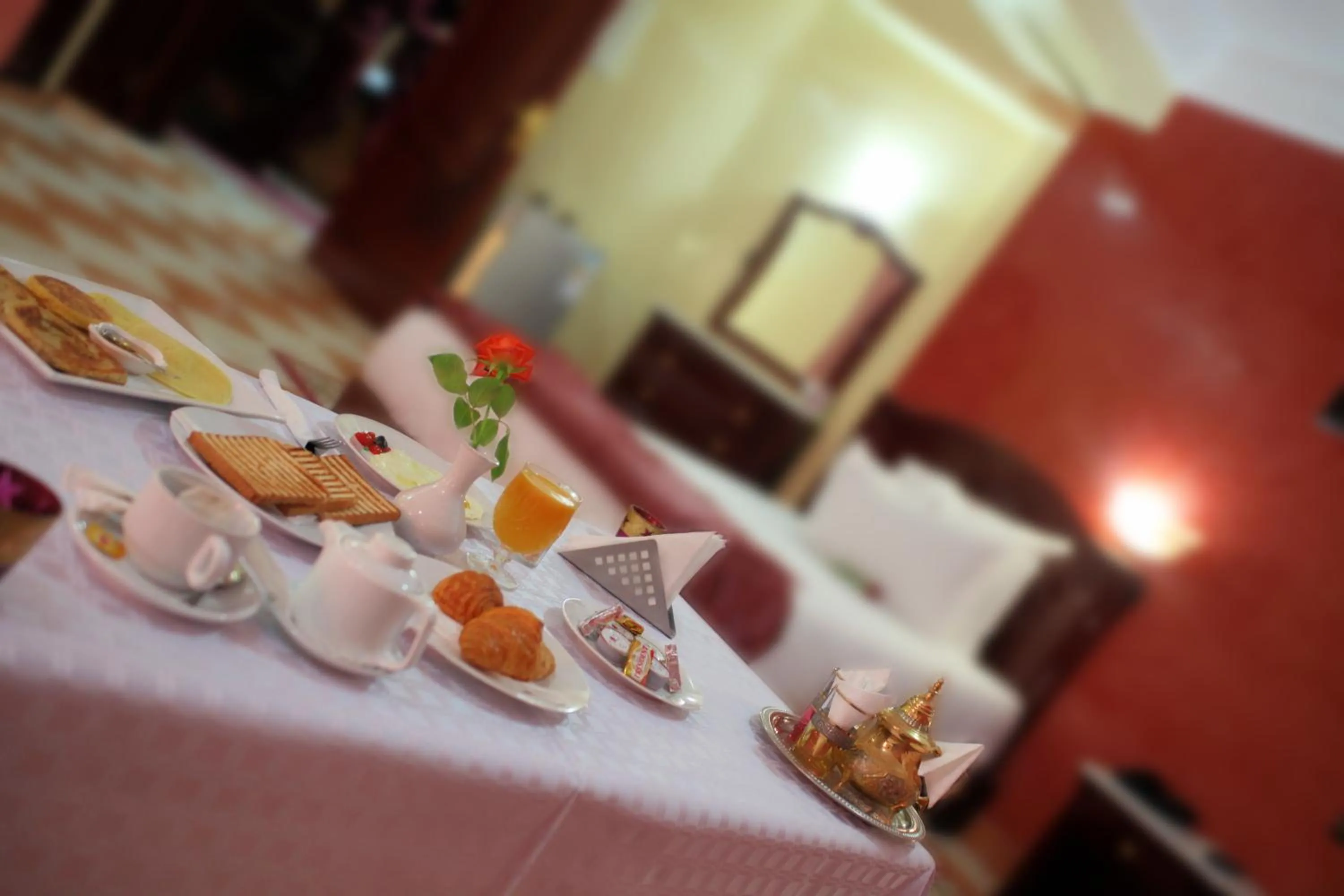 Breakfast, Food in Appart Hotel Les Ambassadeurs