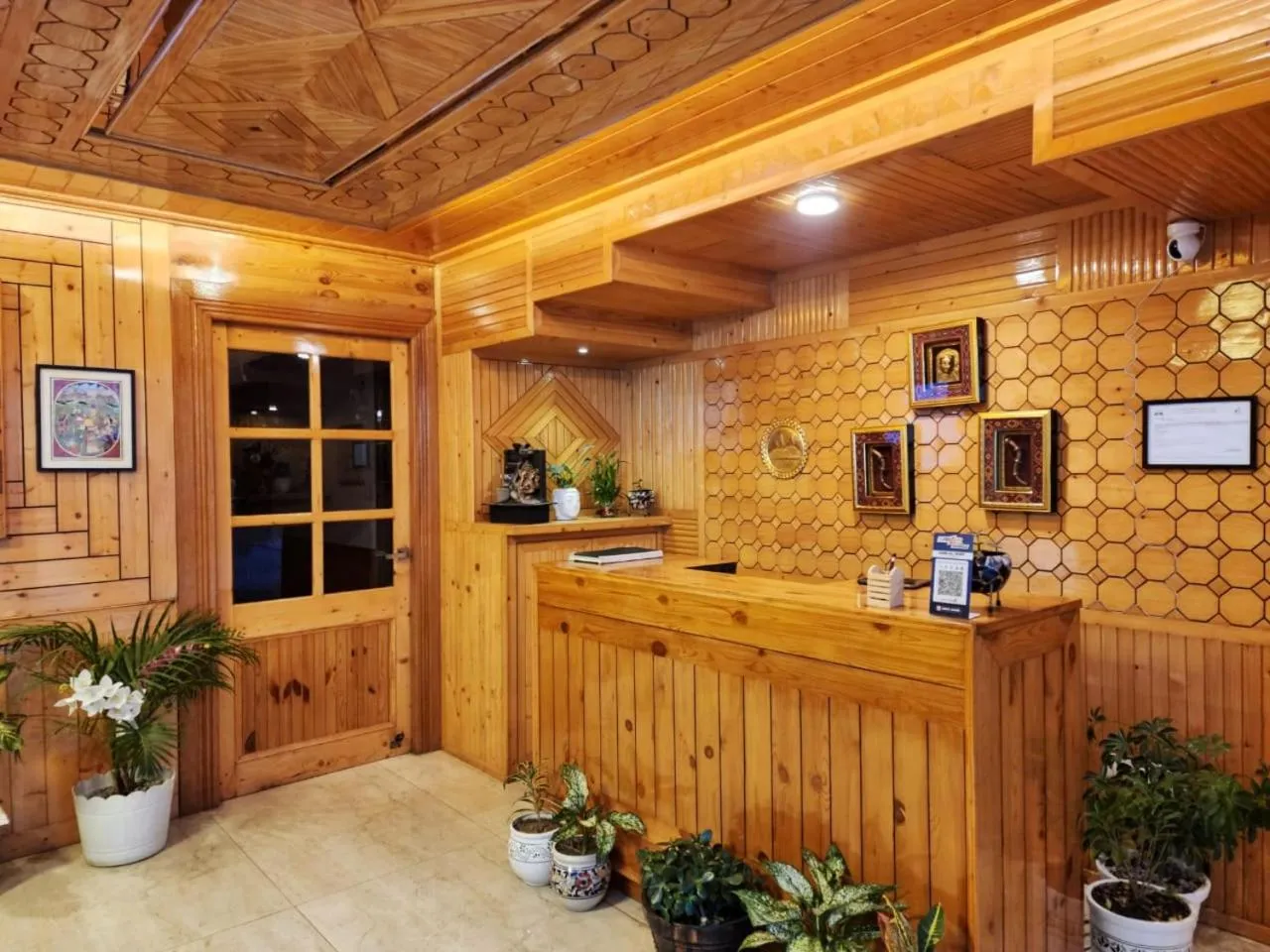 KAMNA HILL RESORT a Boutique cottages