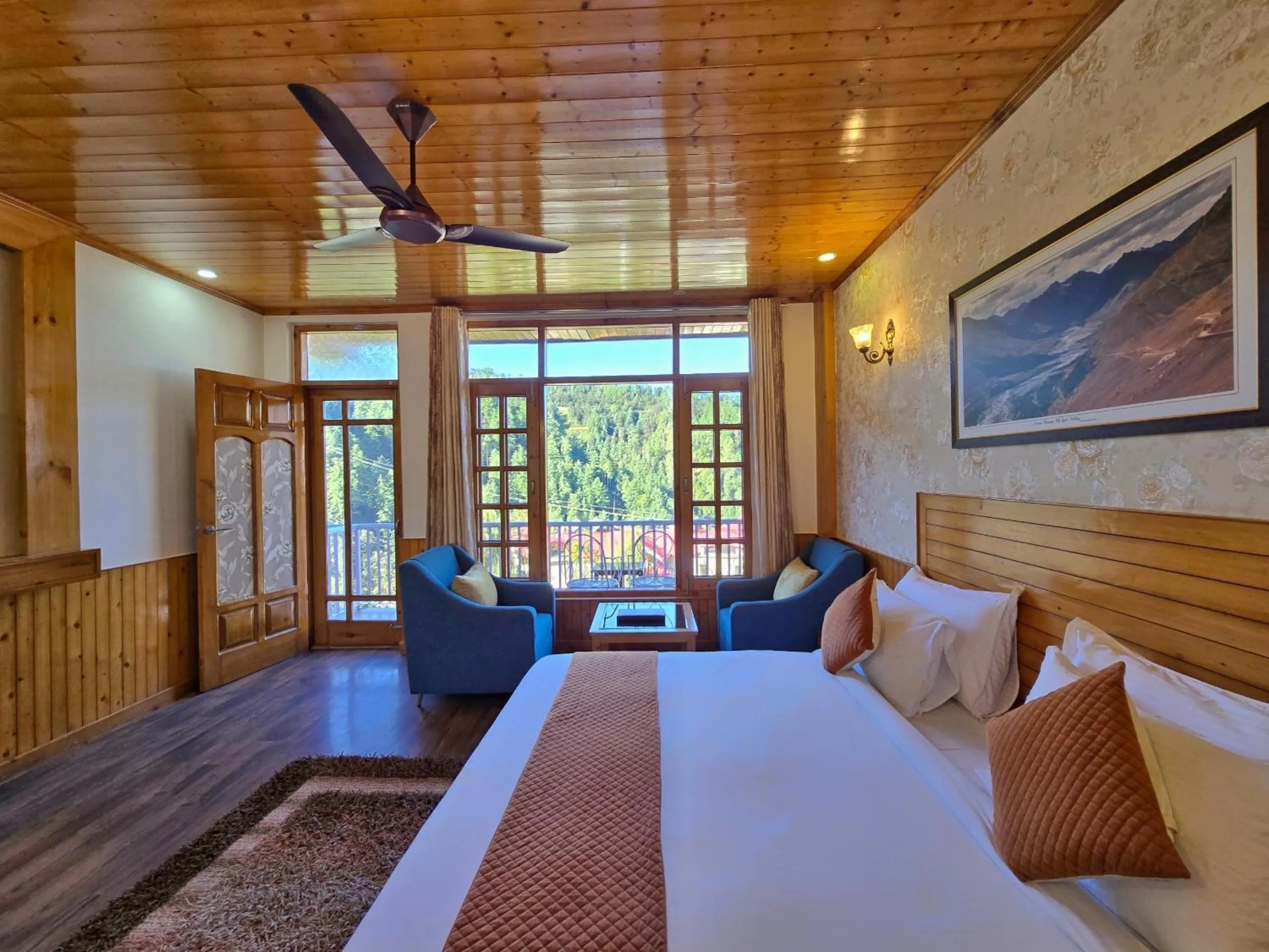 Bed in KAMNA HILL RESORT a Boutique cottages