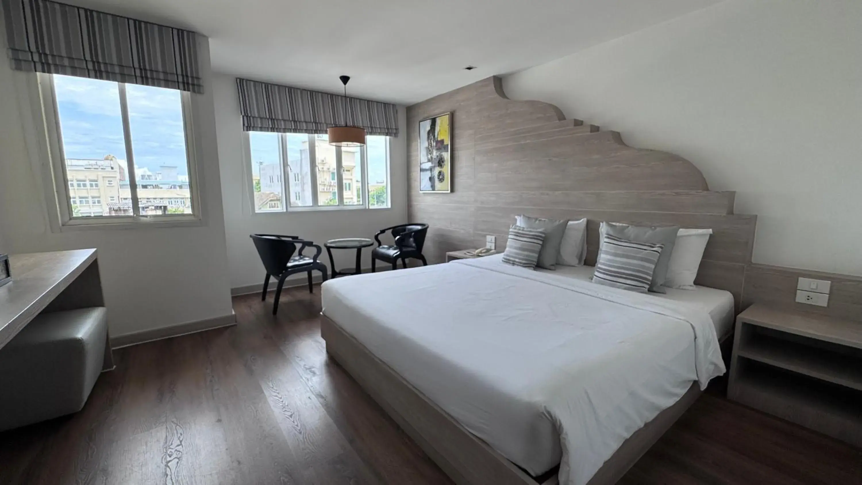 Superior Double Room in Methavalai Residence Hotel Superior Double Room in Methavalai Residence Hotel