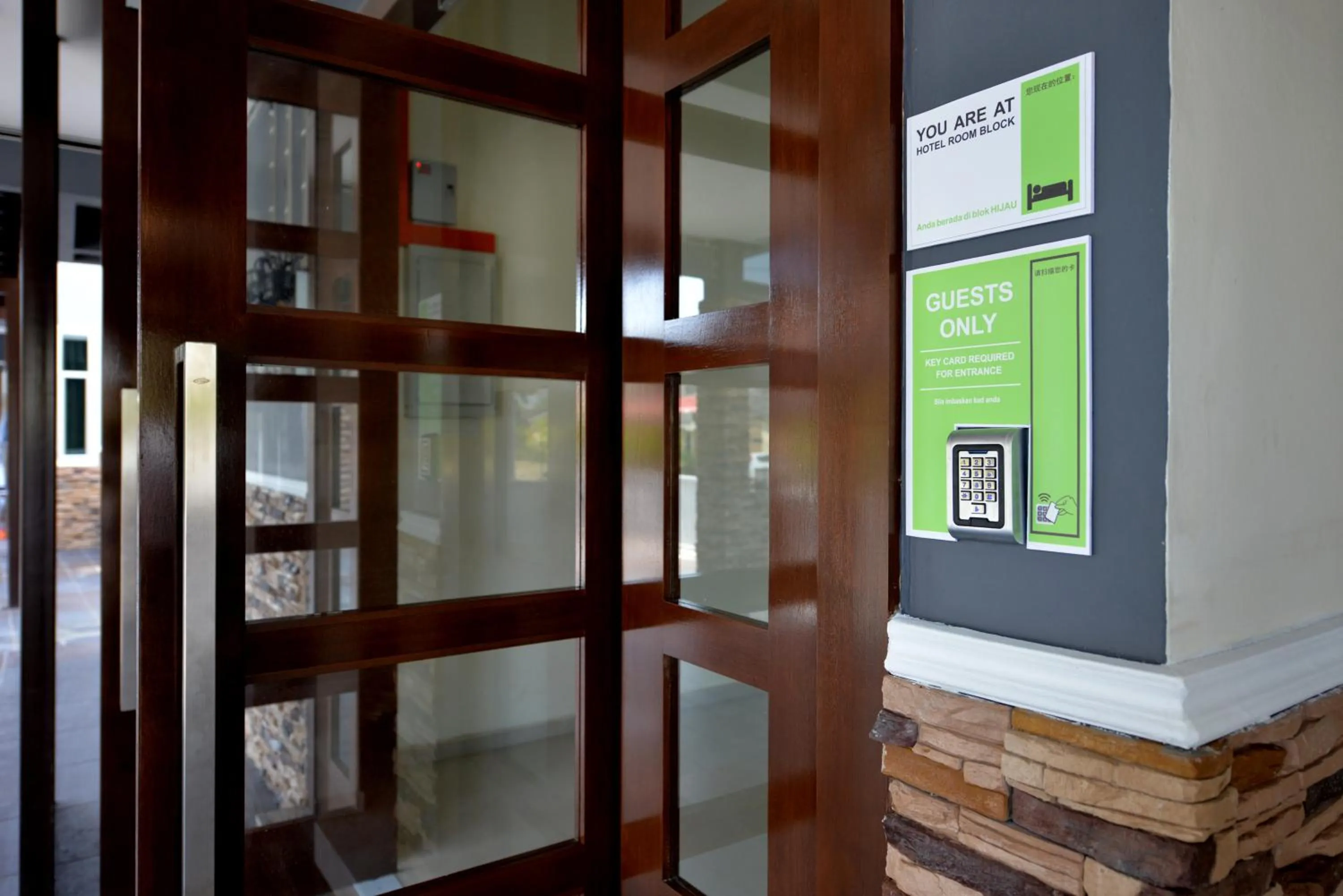 Property building in Palm City Villa