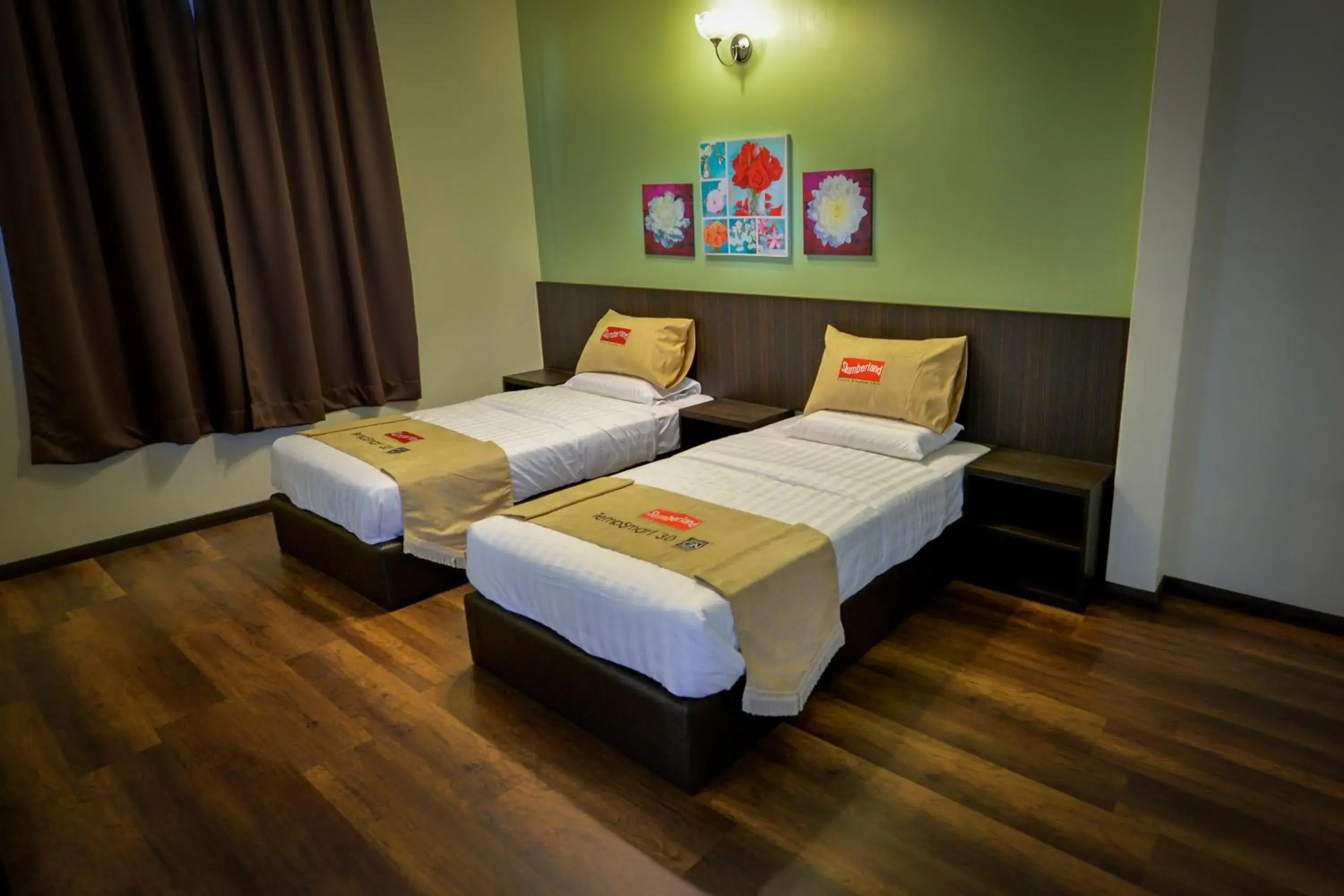 Deluxe Twin Room in Palm City Villa Deluxe Twin Room in Palm City Villa