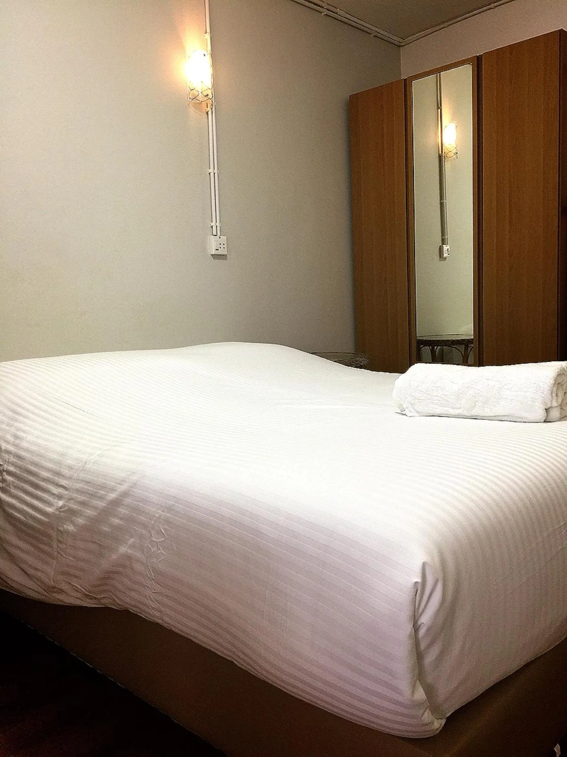 Bed in Home @Samlan Soi 1