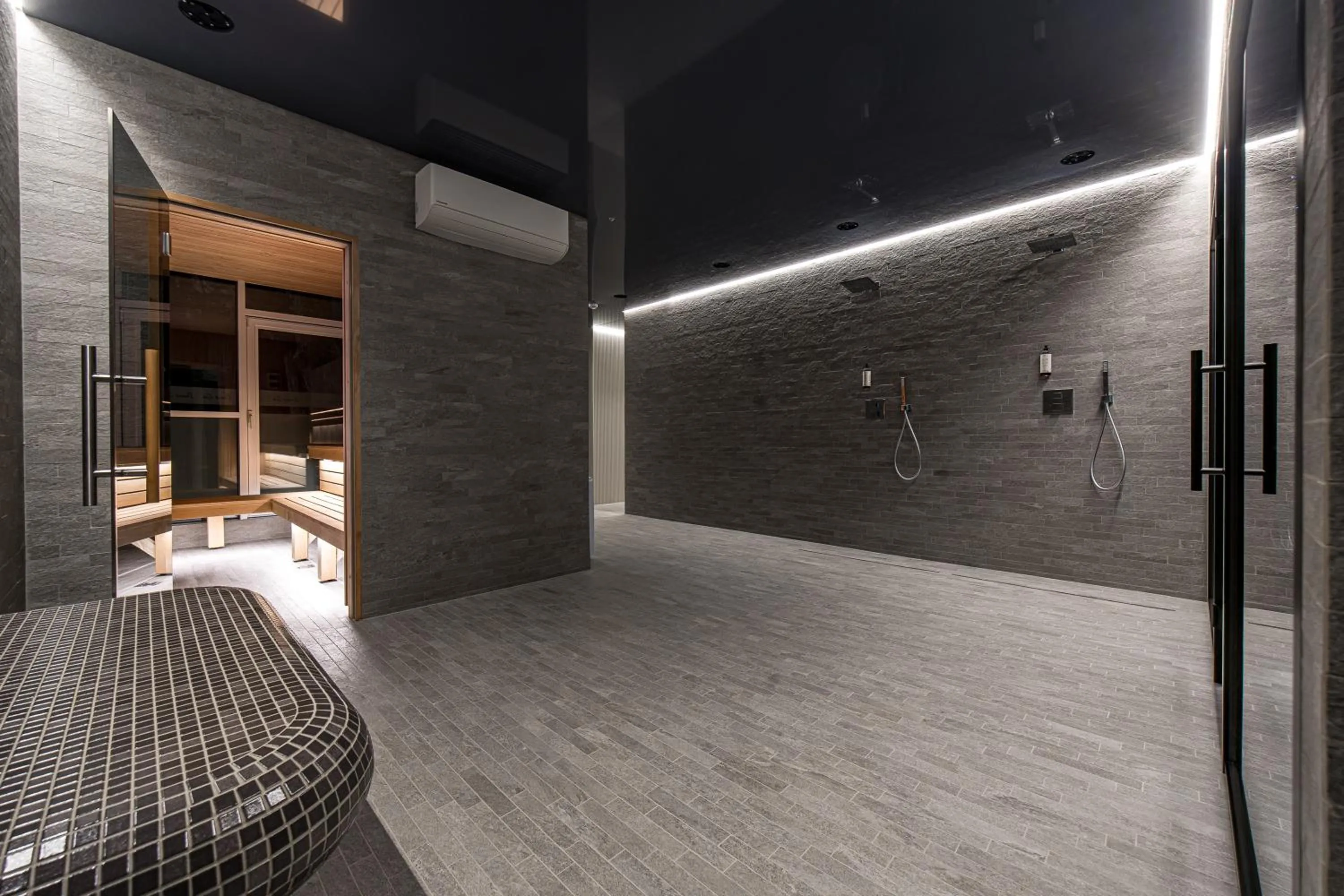 Hot Tub in Grand Baltic Dunes Hotel & SPA