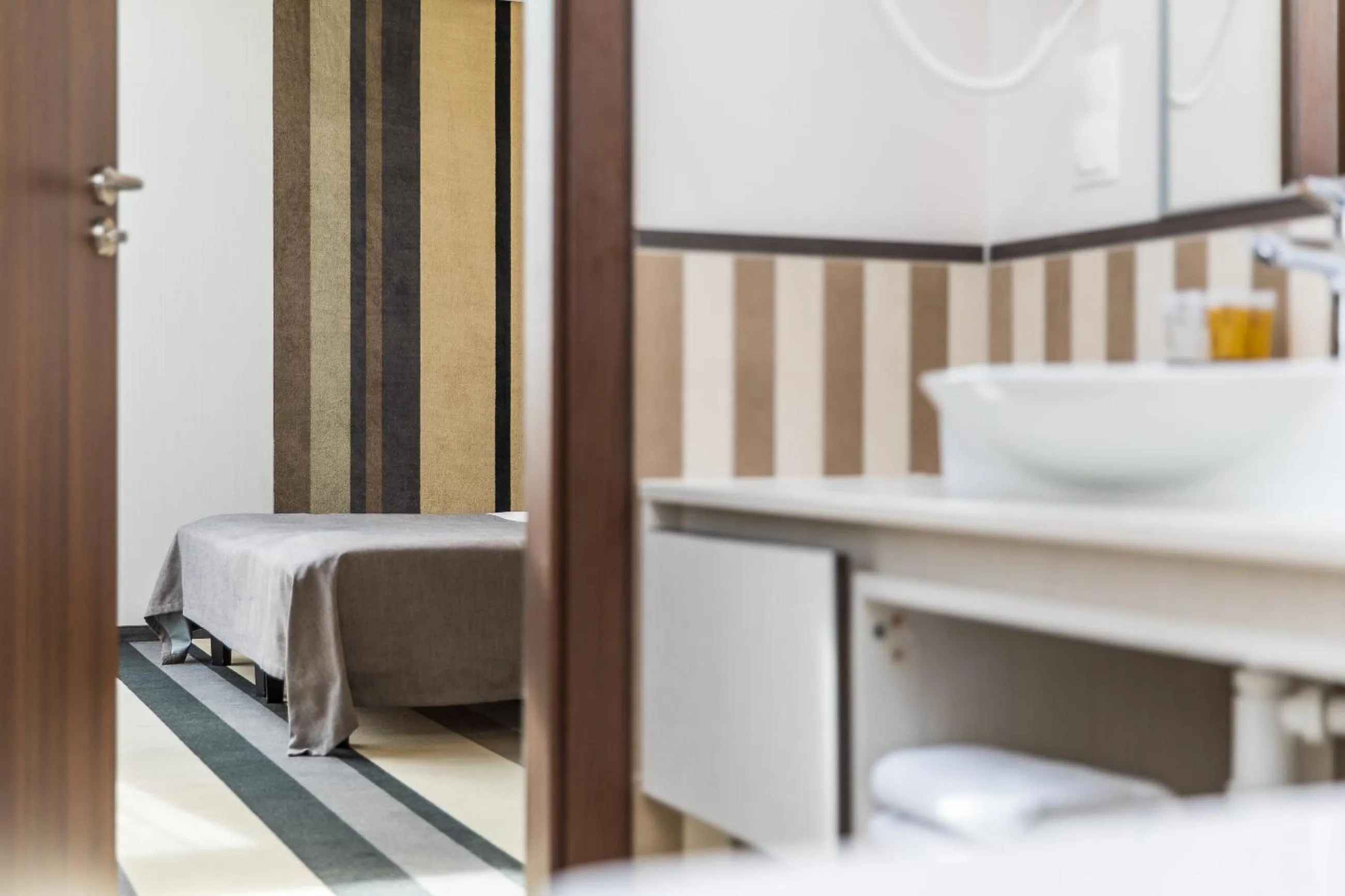 Bathroom, Bed in Grand Baltic Dunes Hotel & SPA