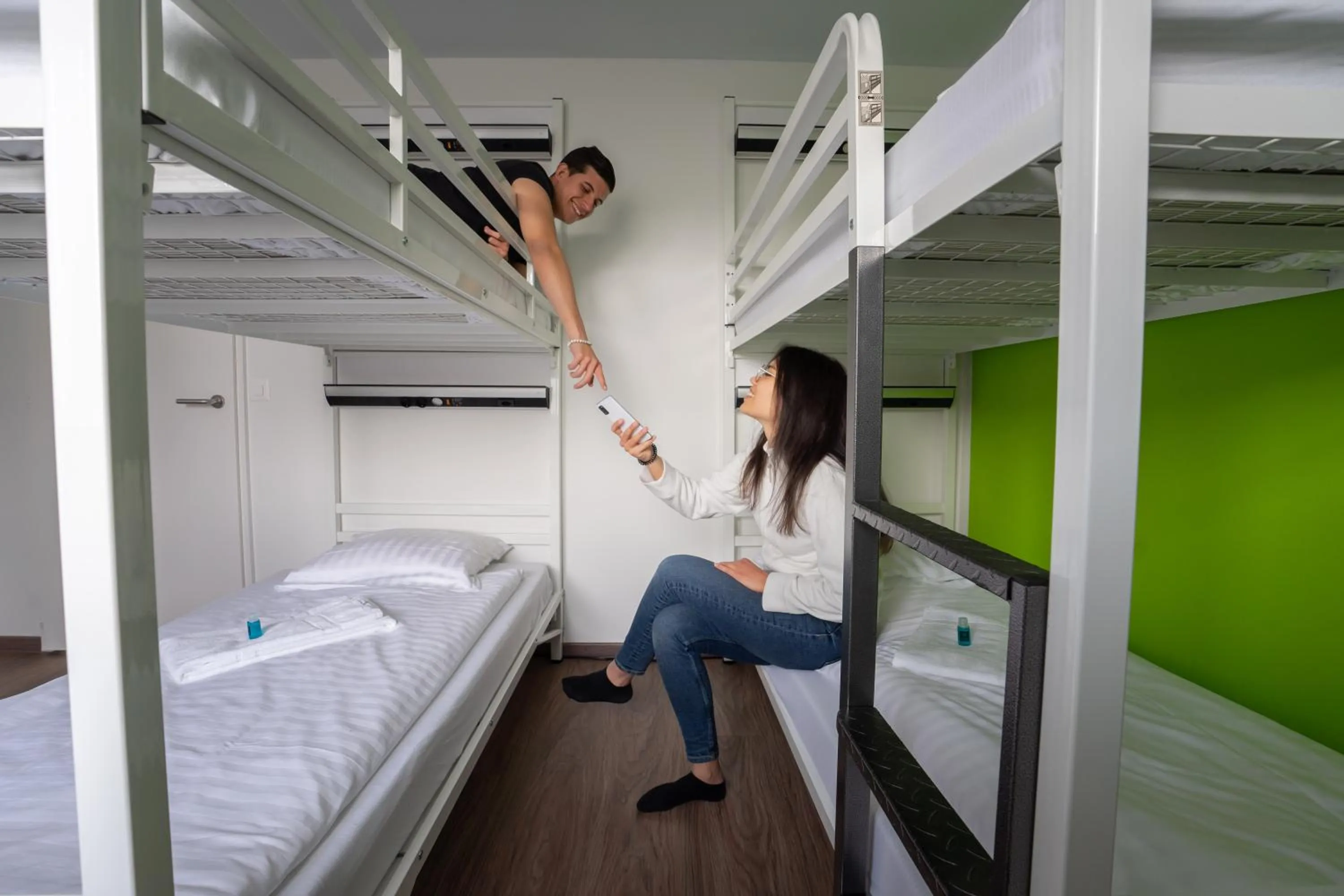 People, Bed in Nyon Hostel