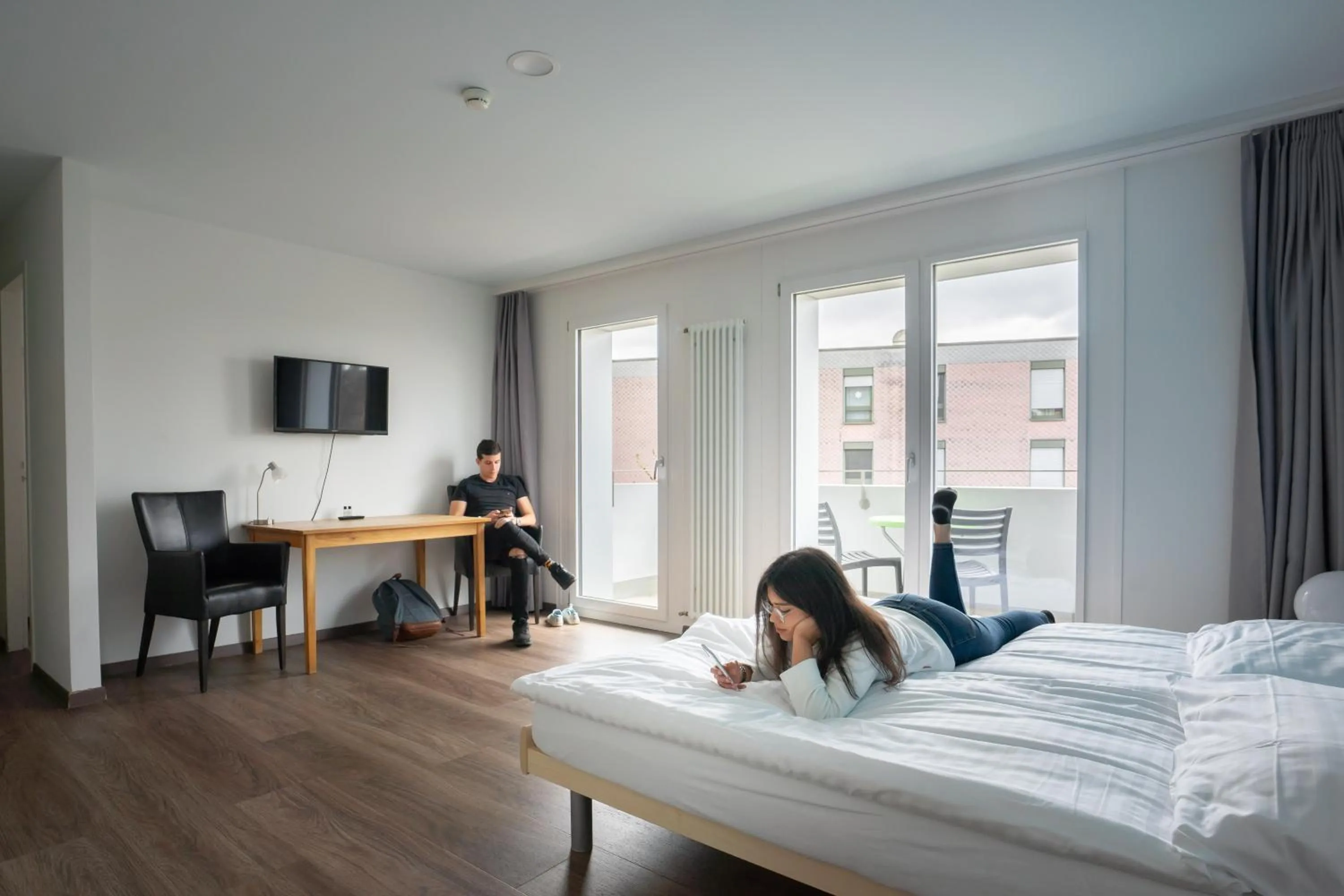 People, Bed in Nyon Hostel