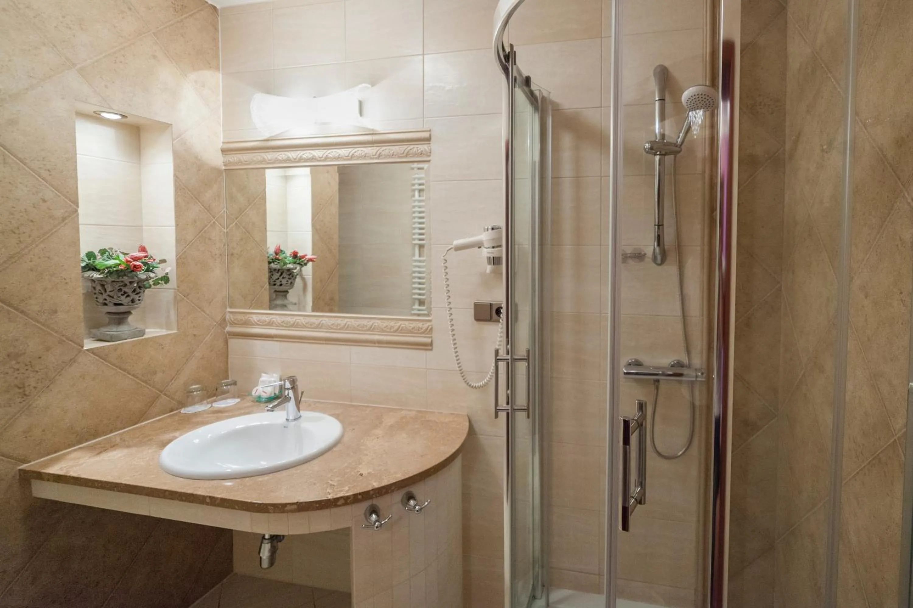 Shower in Hotel przy Młynie