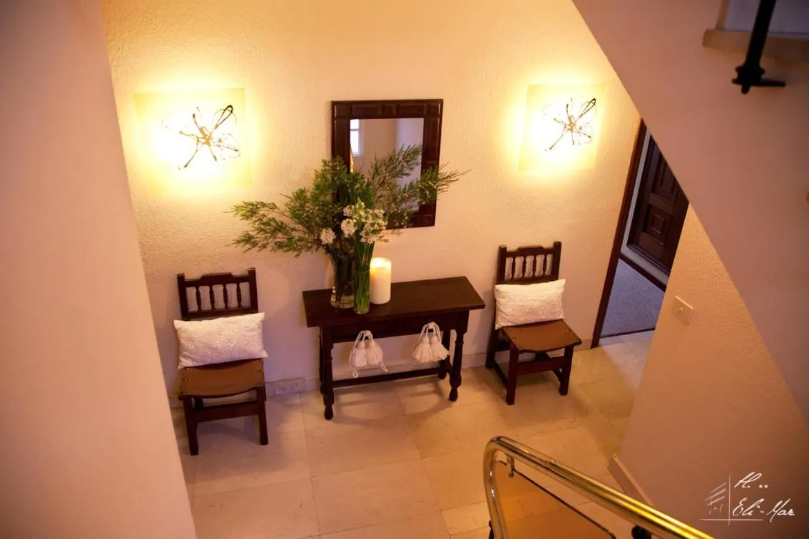 Lobby or reception, Bed in Hotel Eli-Mar