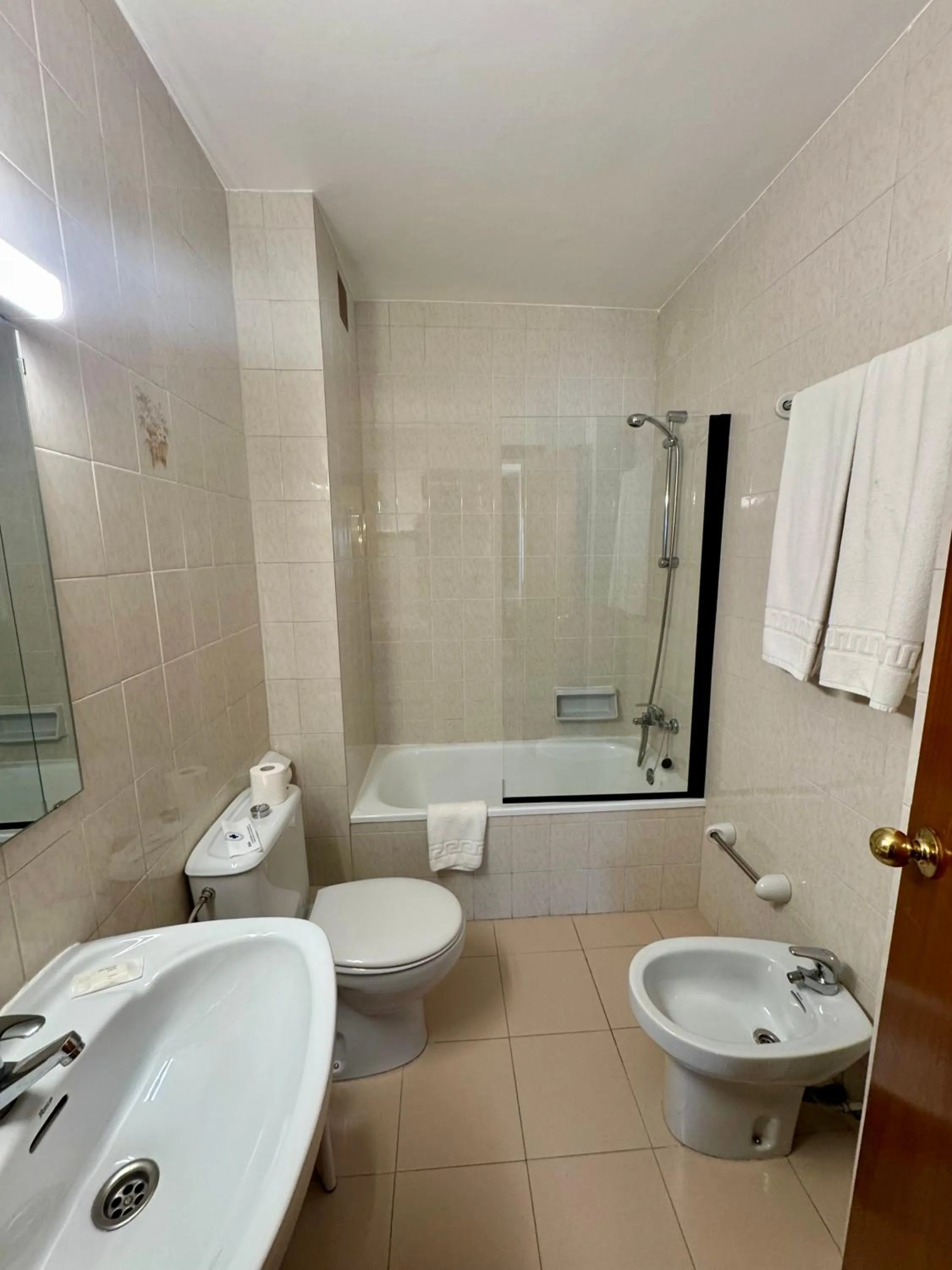 Bathroom in Hotel Casado