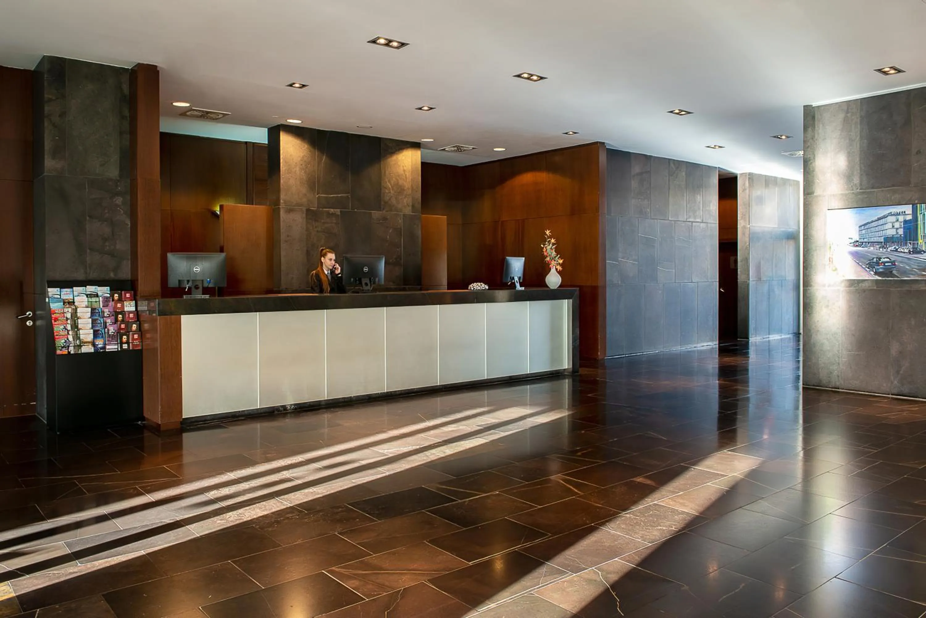 Lobby or reception in Hotel Diagonal Plaza
