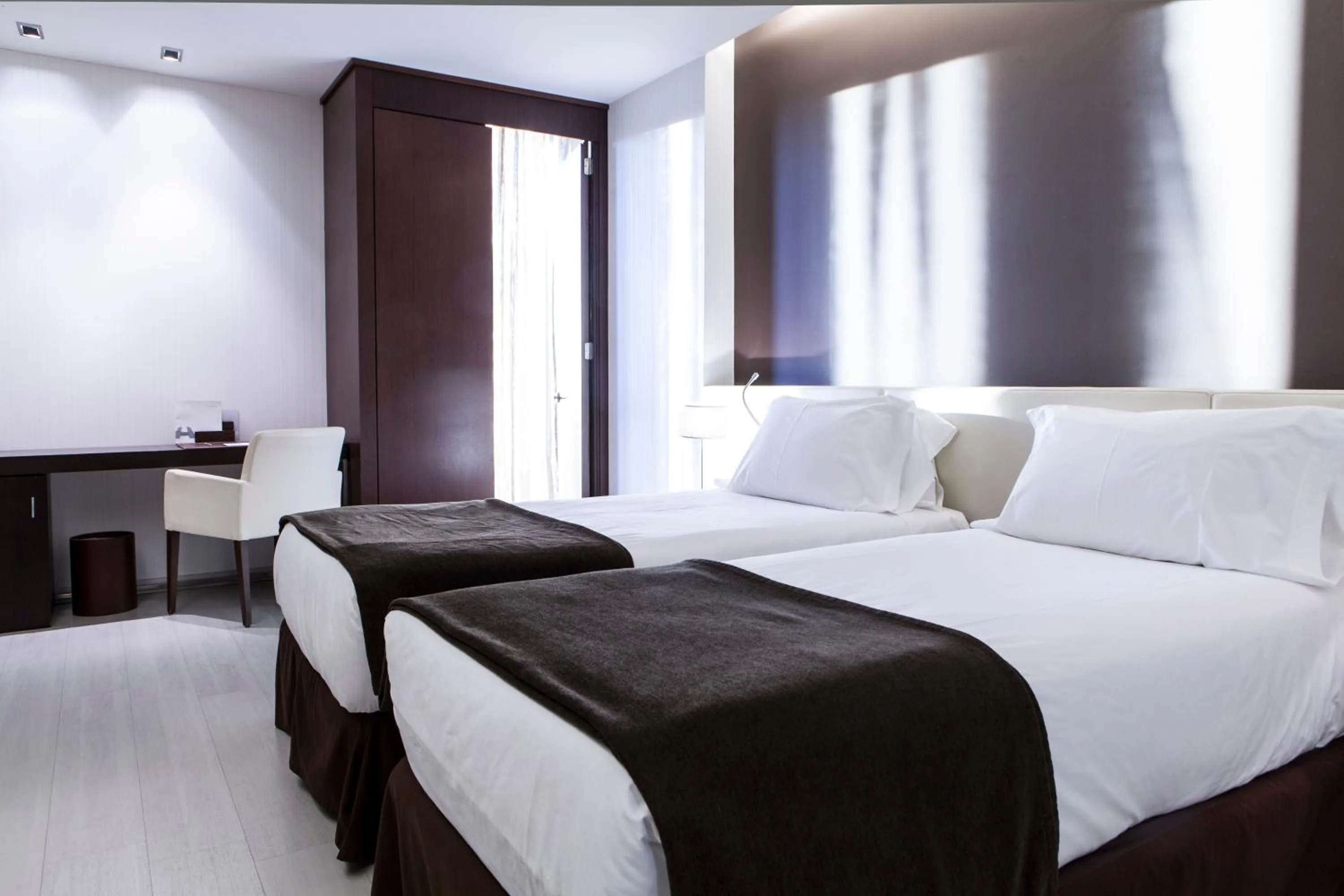 Bed in Hotel Diagonal Plaza