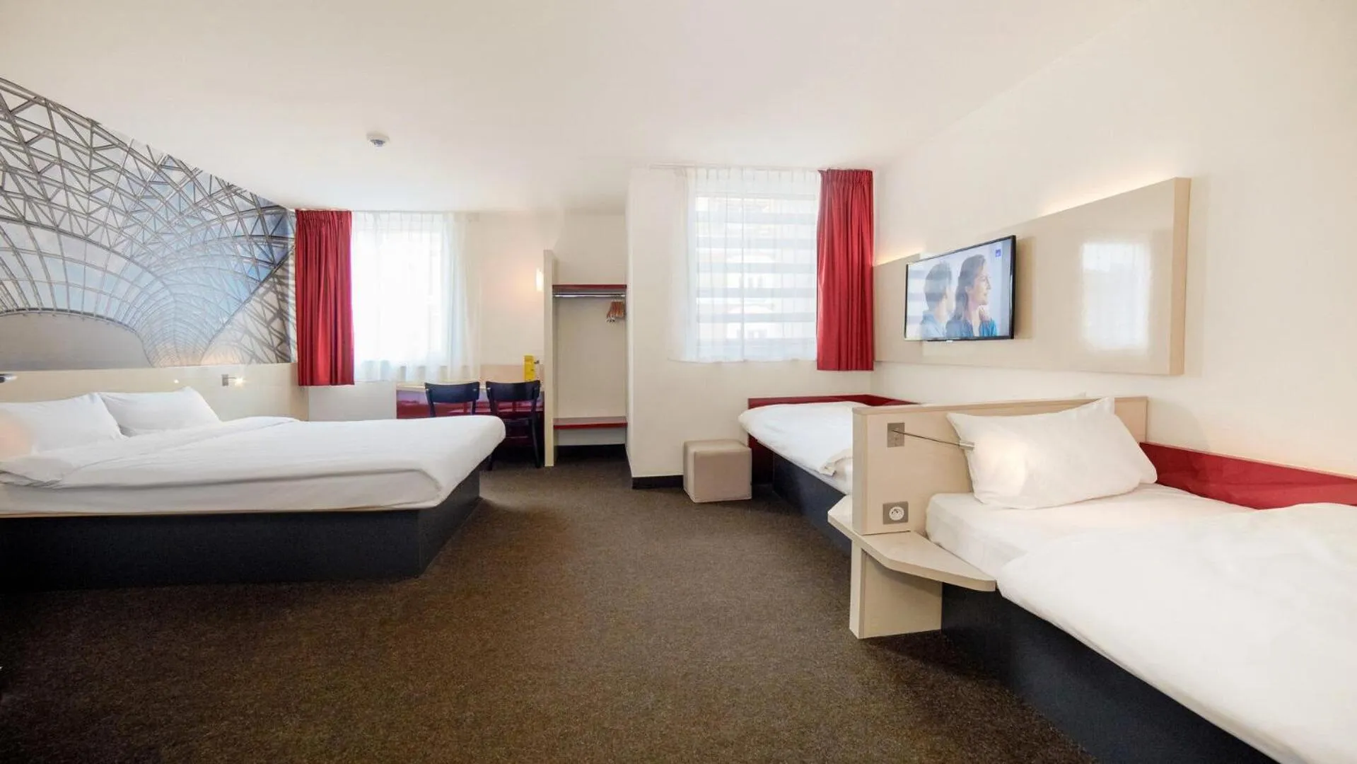 Photo of the whole room, Bed in B&B HOTEL Katowice Centrum