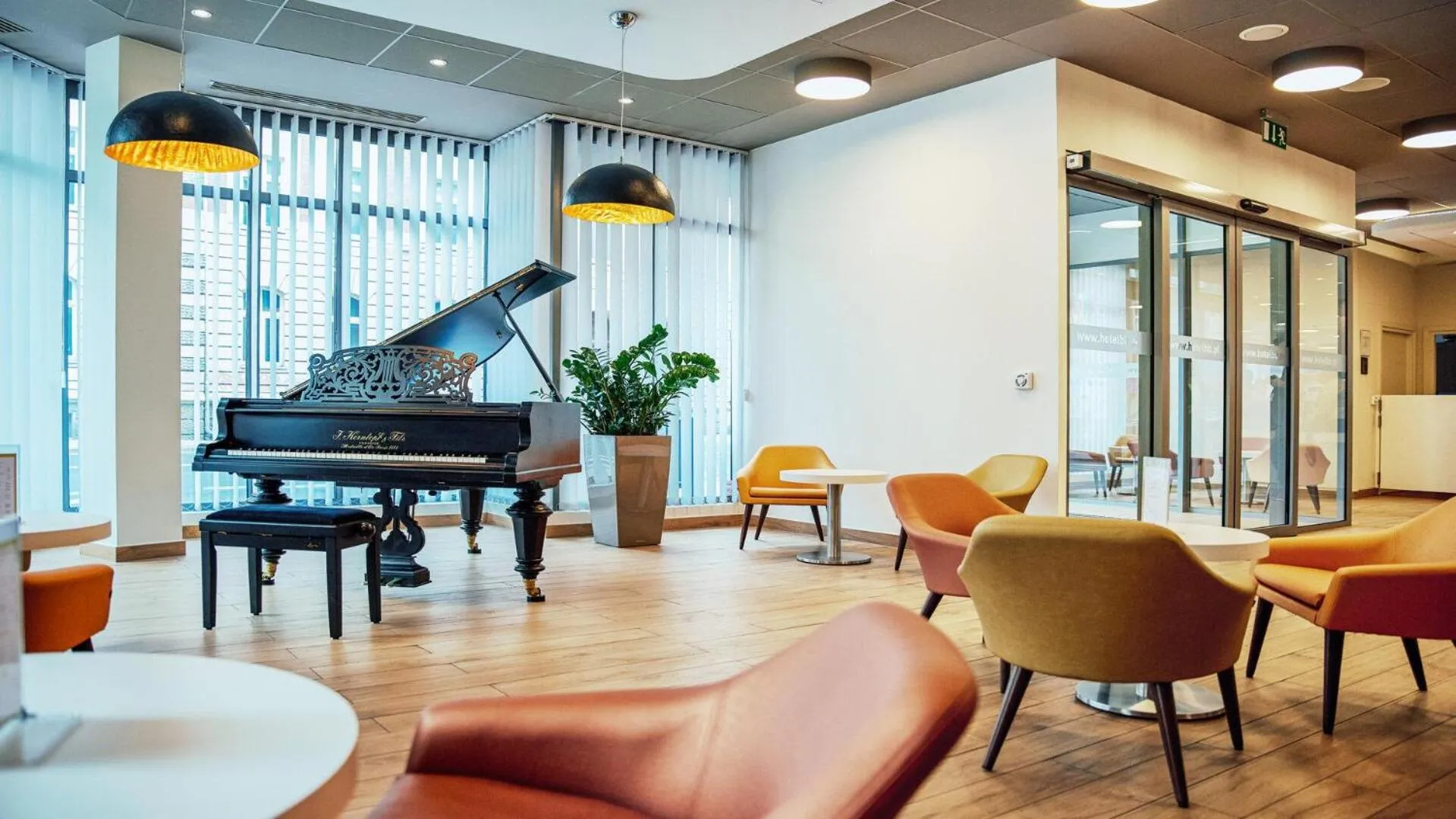 Photo of the whole room in B&B HOTEL Katowice Centrum