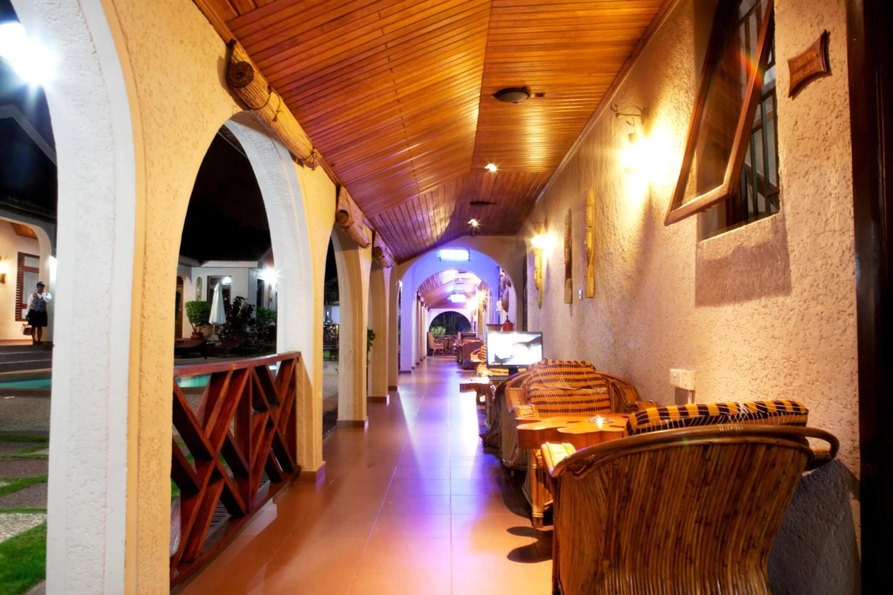 Mahogany Lodge, Cantonments