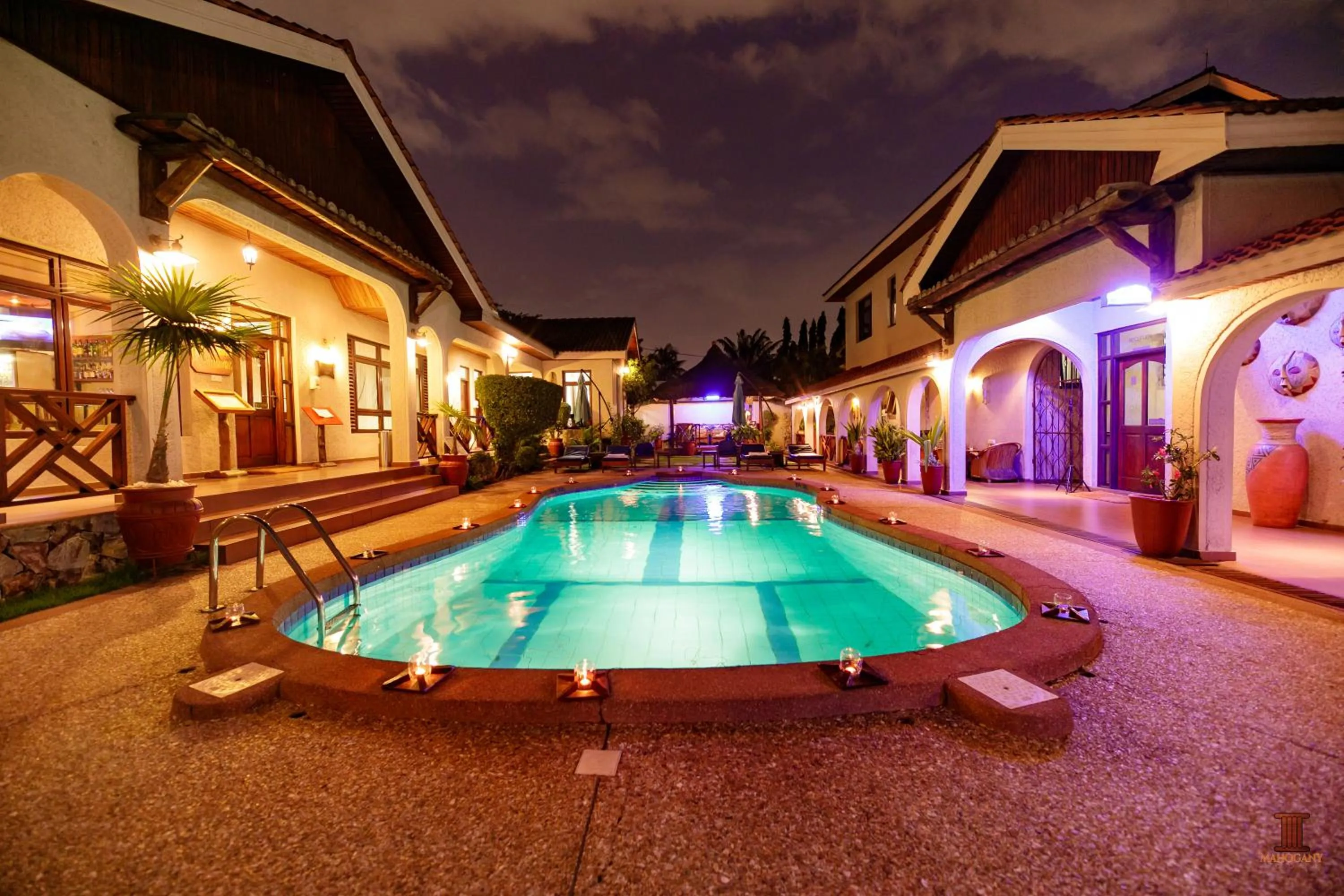 Mahogany Lodge, Cantonments