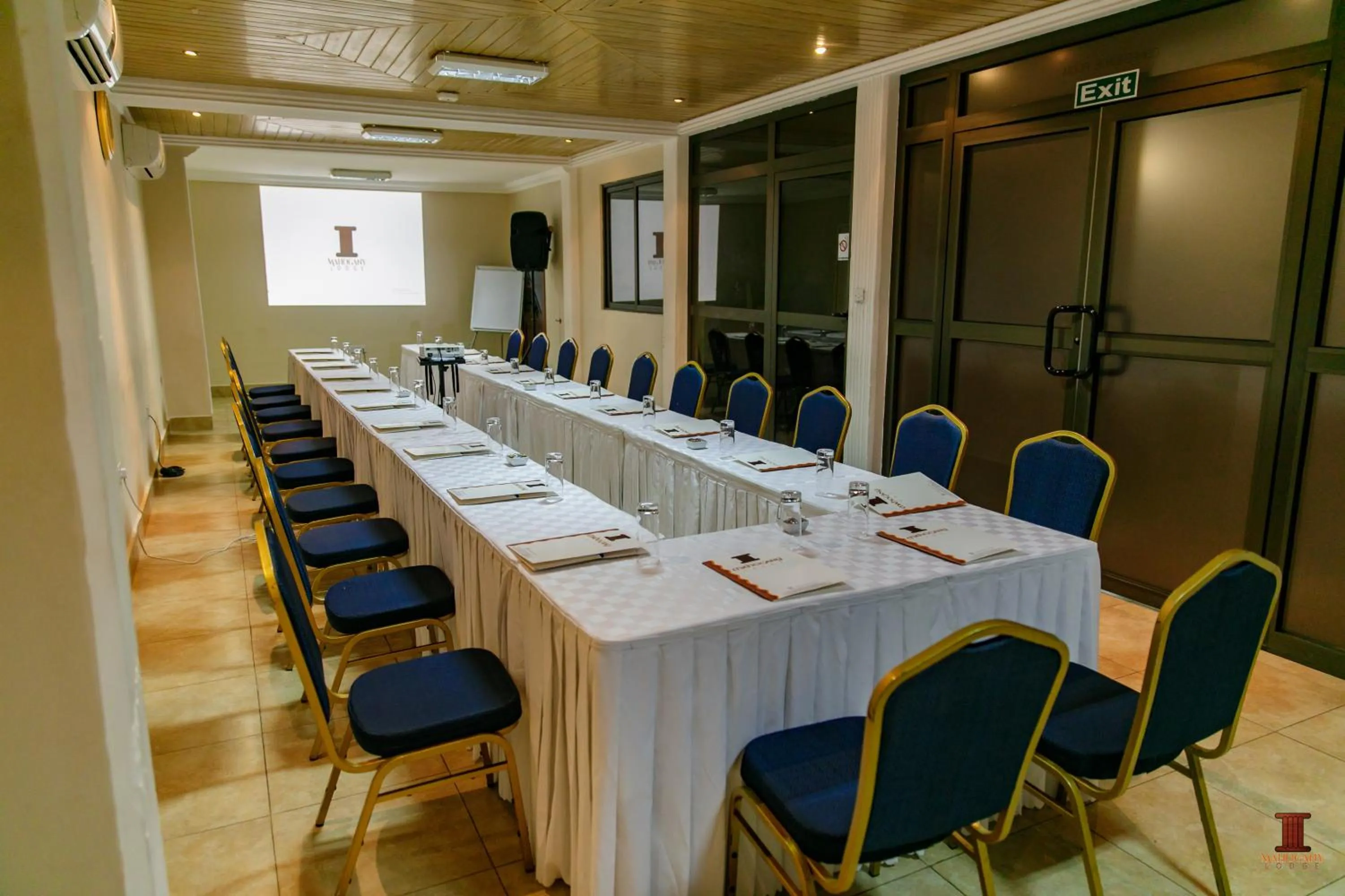 Mahogany Lodge, Cantonments