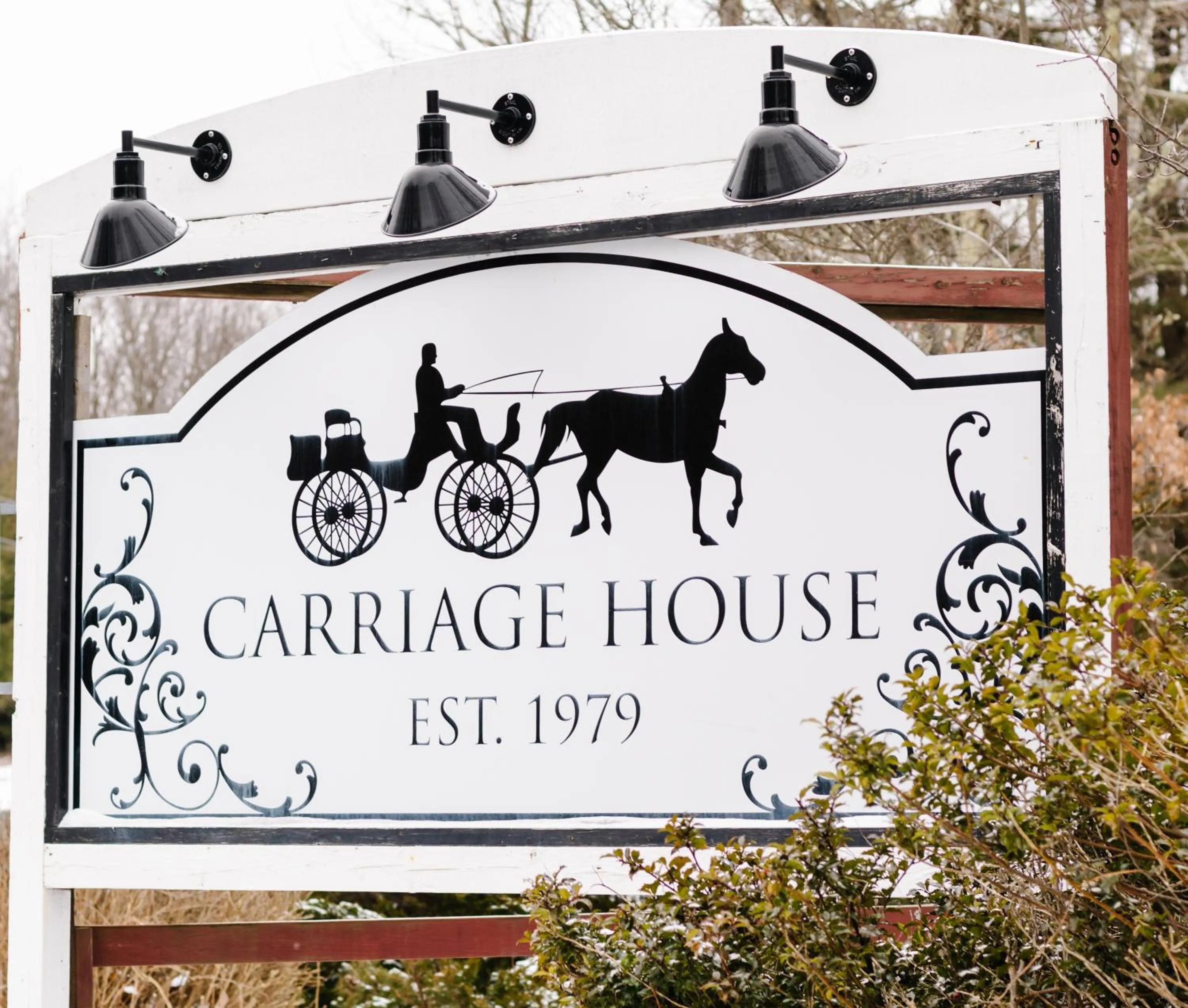 Property logo or sign in Carriage House Country Club