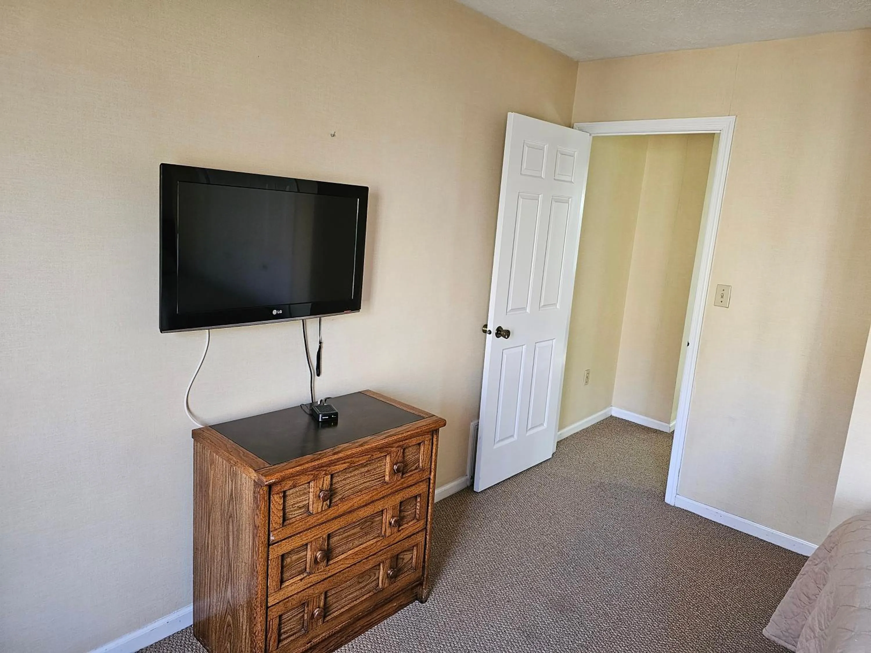Bedroom in Lakeview Golf Resort