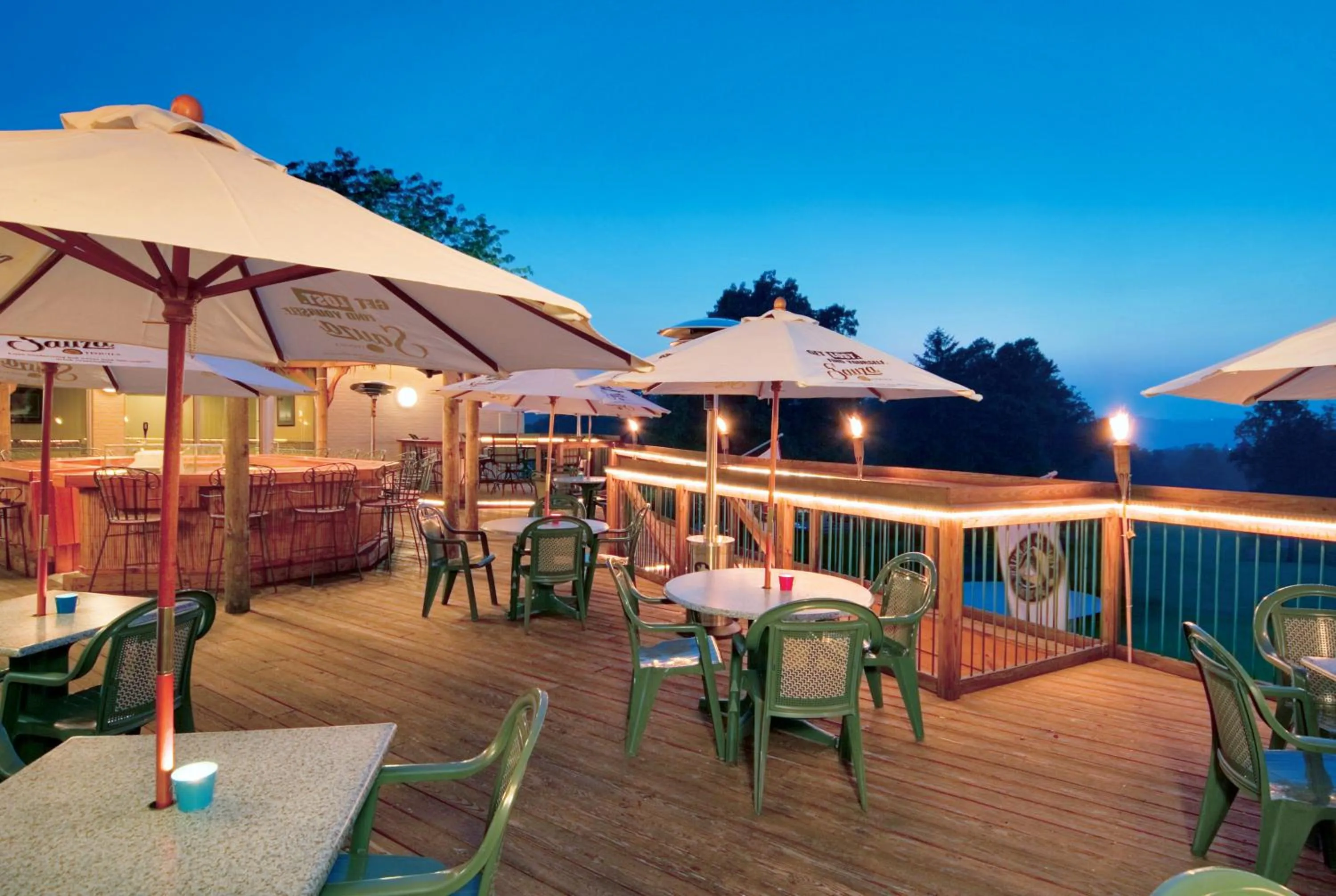 Restaurant/places to eat in Lakeview Golf Resort