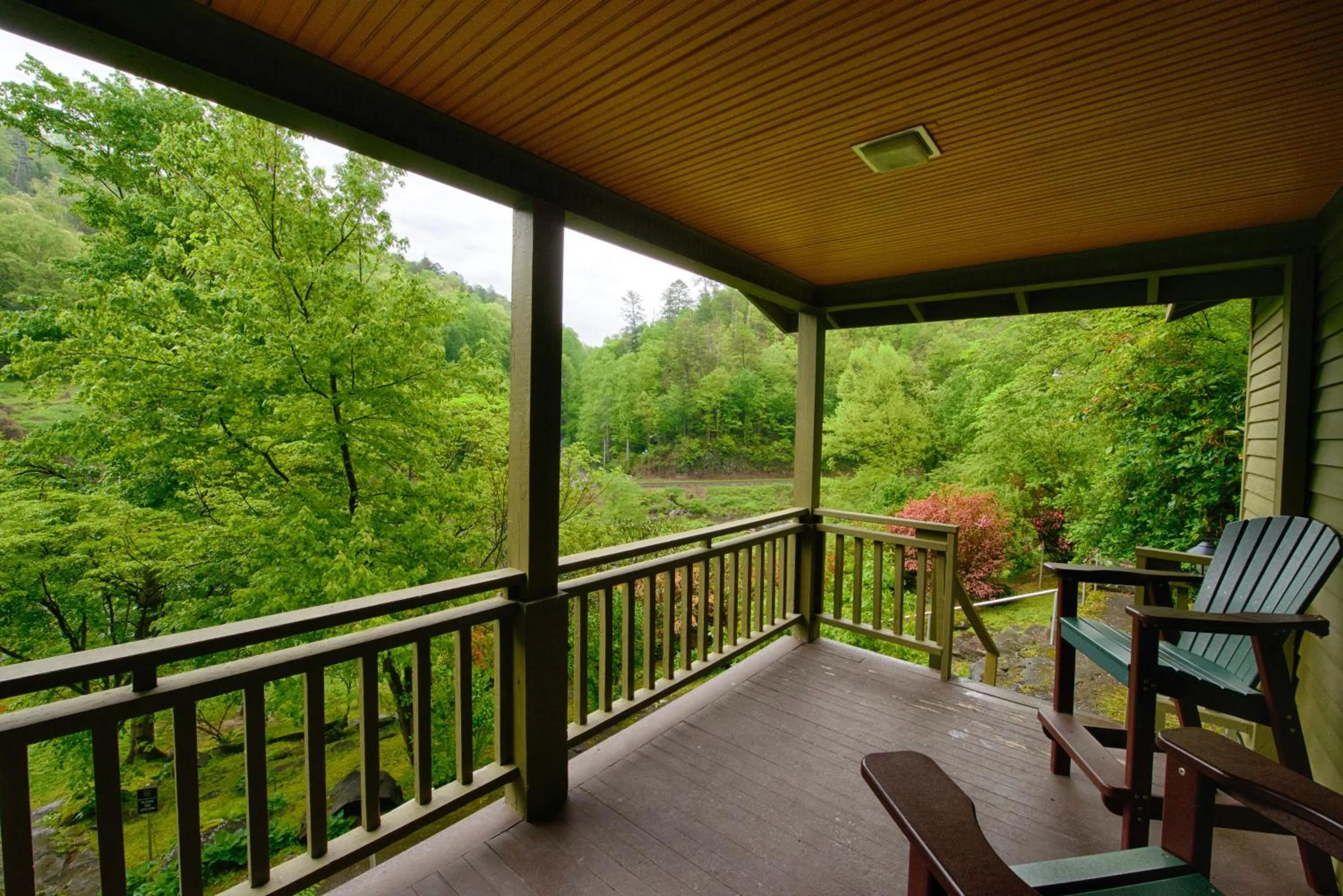 Patio in Historic Tapoco Lodge Resort