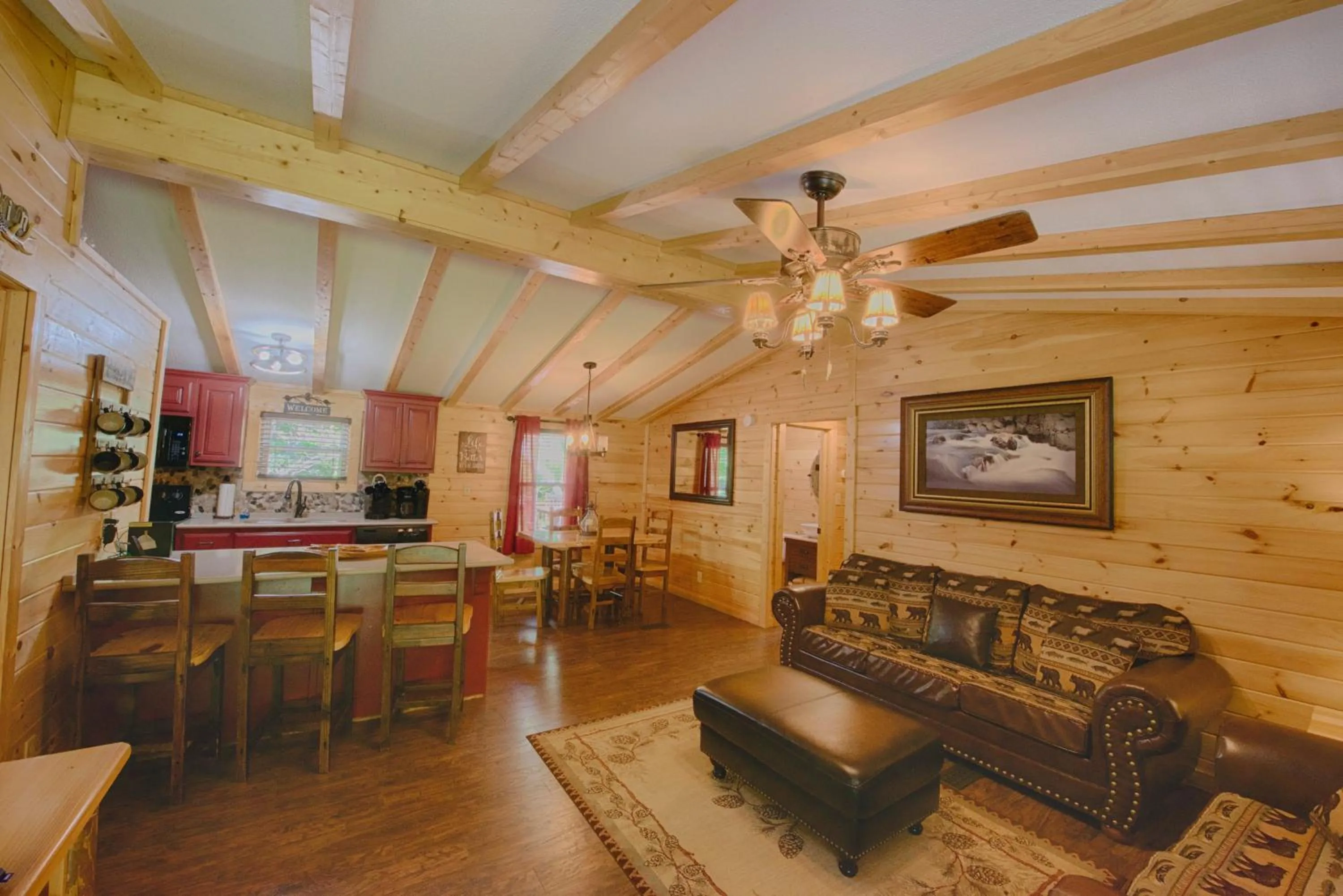 TV and multimedia in Historic Tapoco Lodge Resort