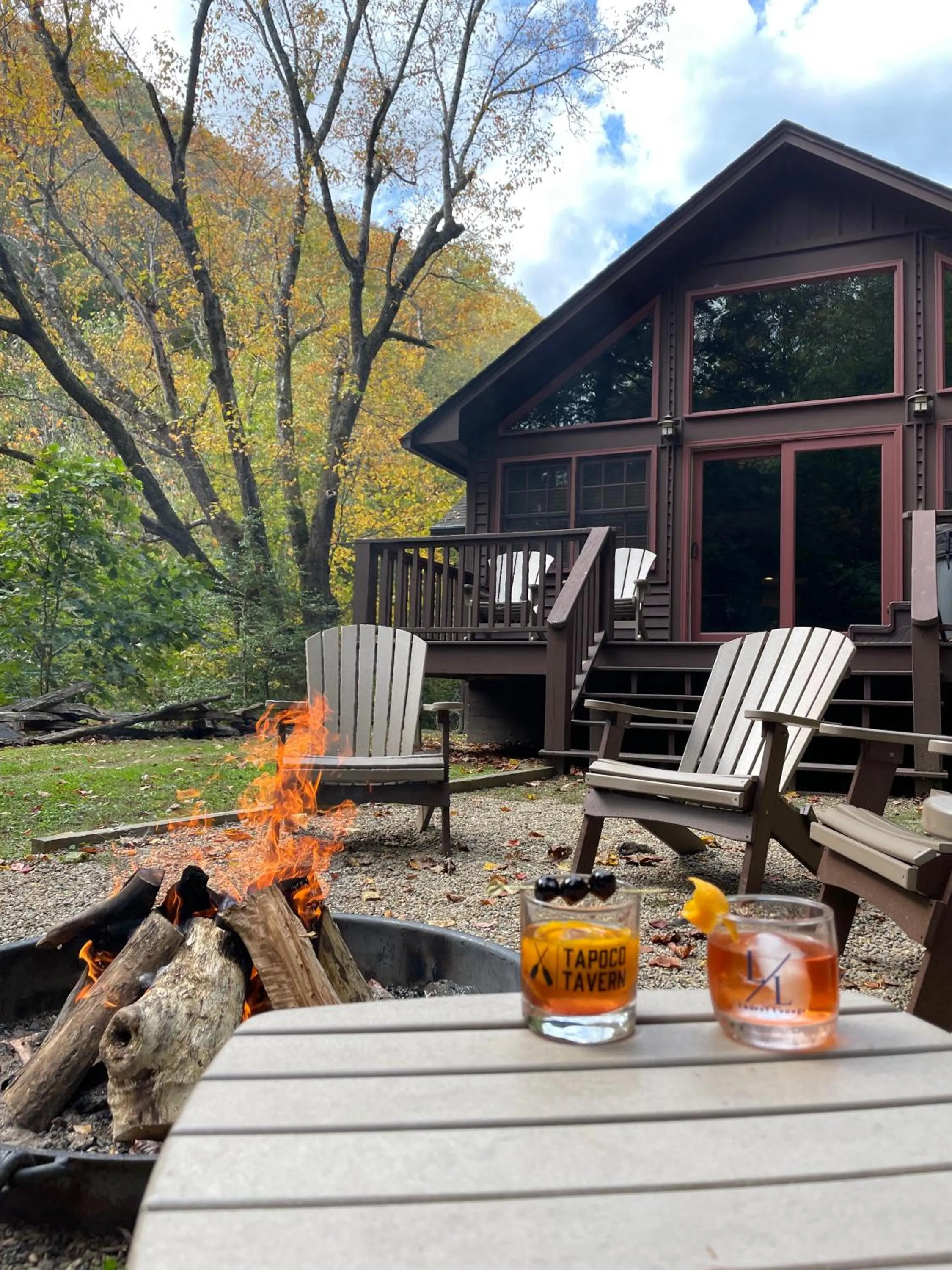 Property building in Historic Tapoco Lodge Resort