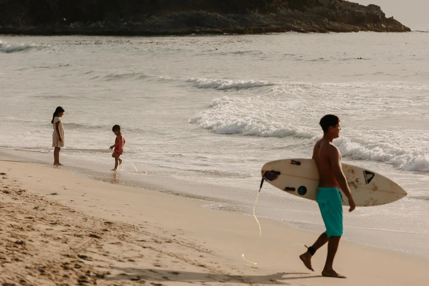 Beach in Maraica San Pancho Rooms