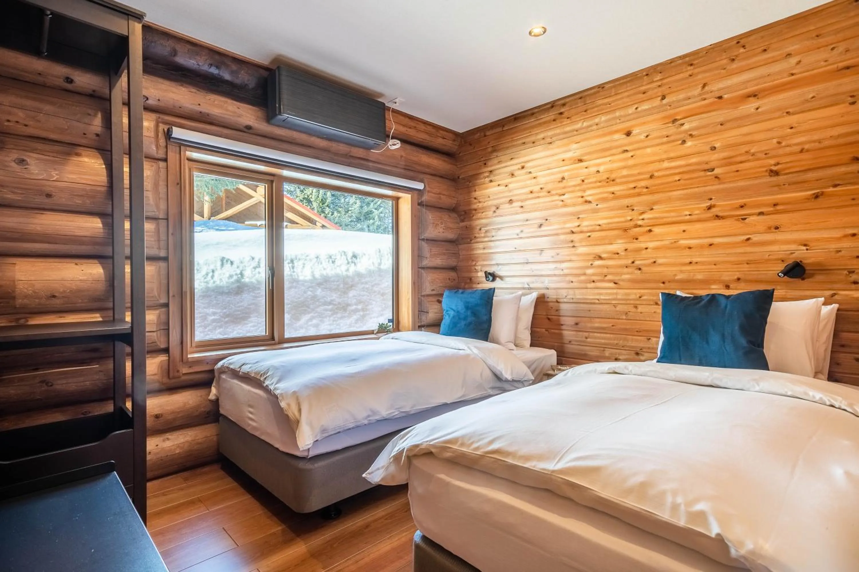 Bed in Villa Rusutsu