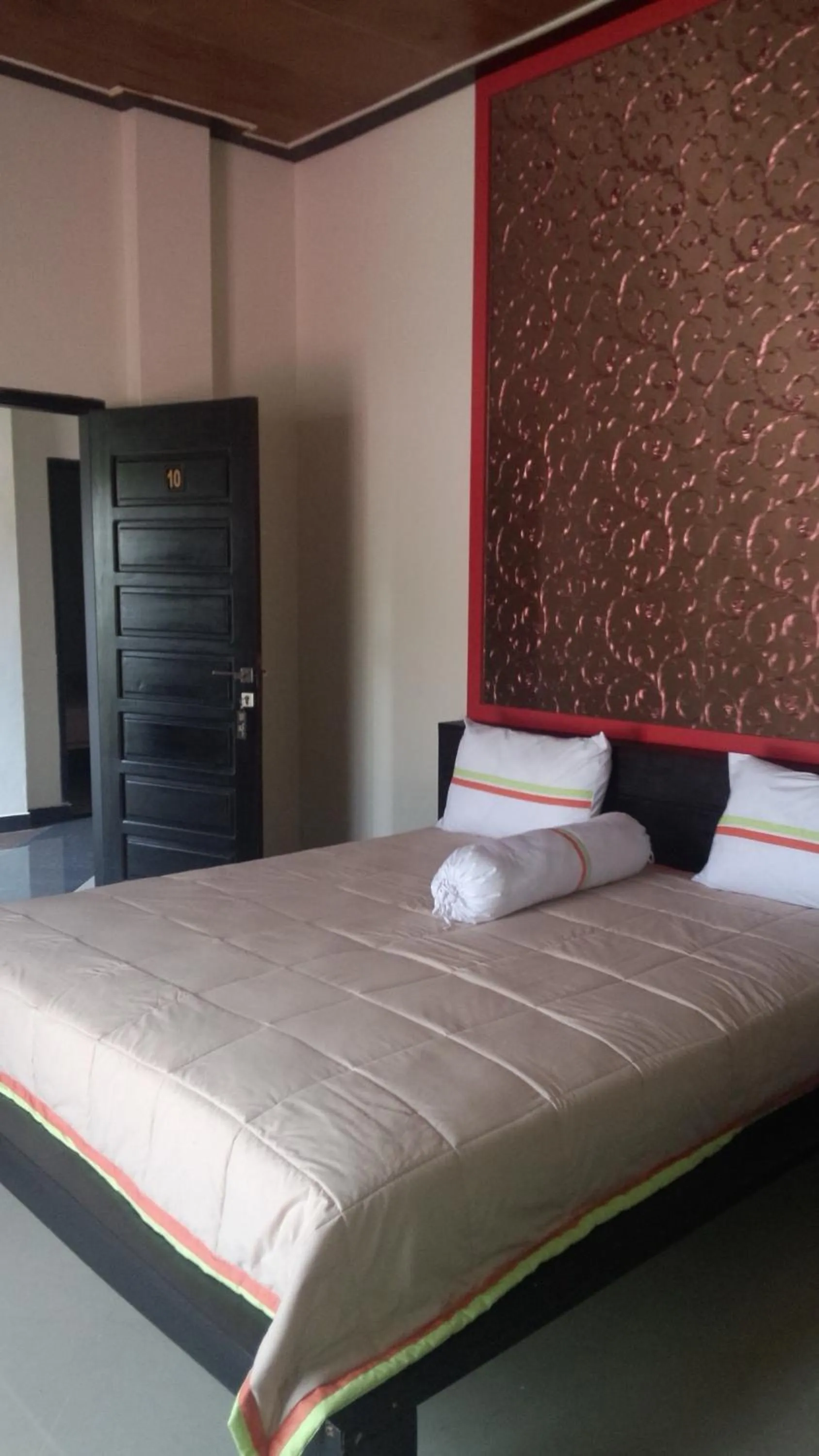 Bedroom, Bed in Jaya Phita